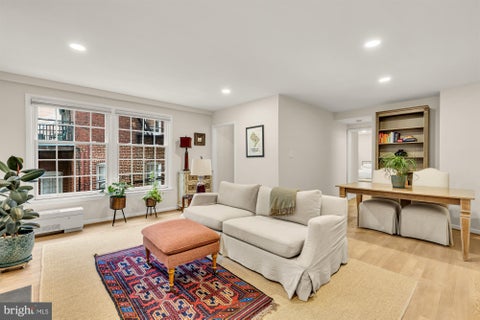 Condo For Sale - 1880 Columbia Road #203<br/> WASHINGTON, DC 20009