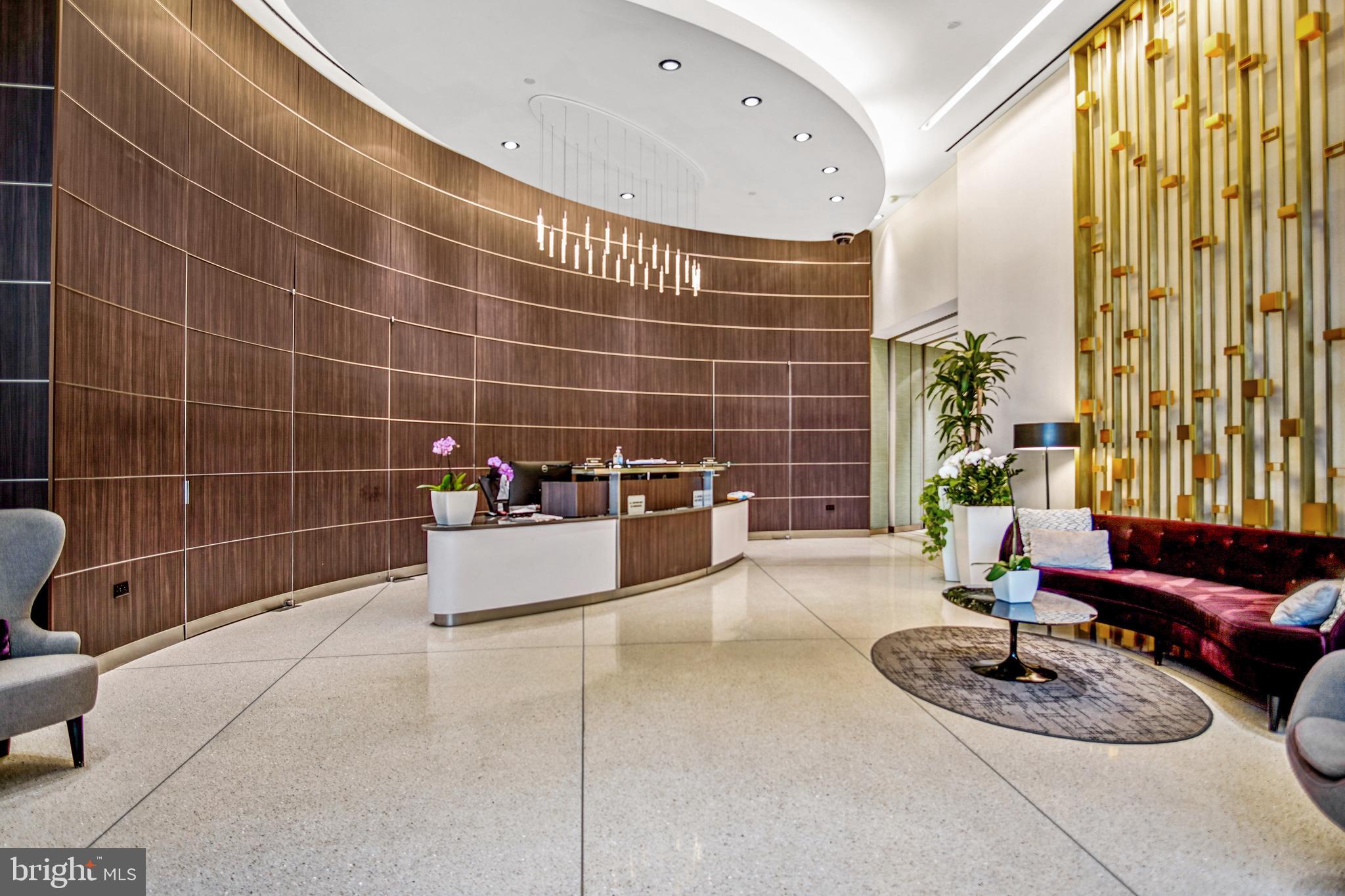 CENTER CITY - Residential