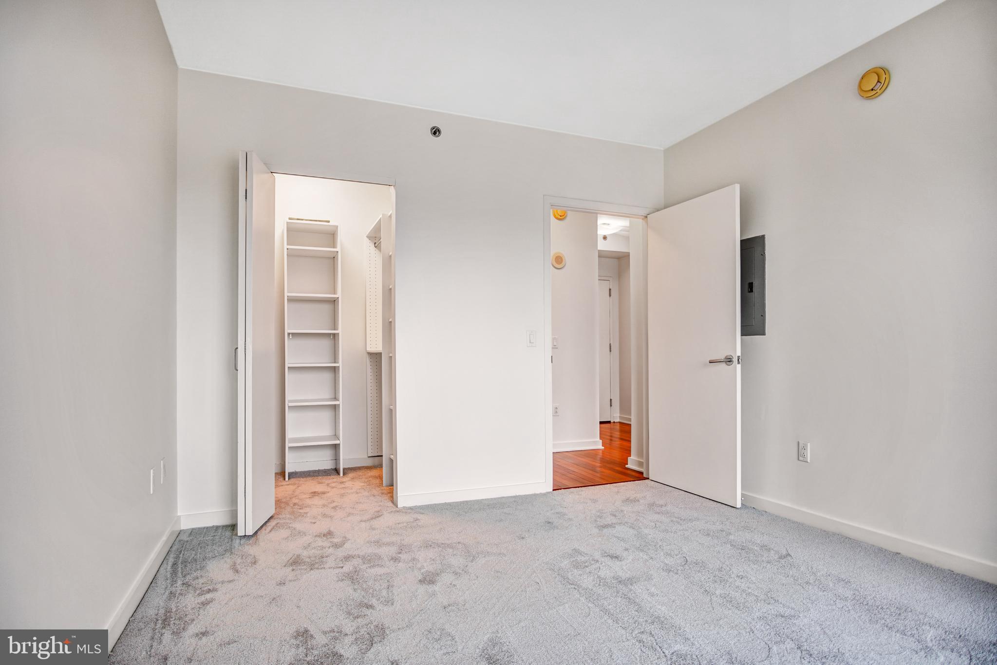 CENTER CITY - Residential