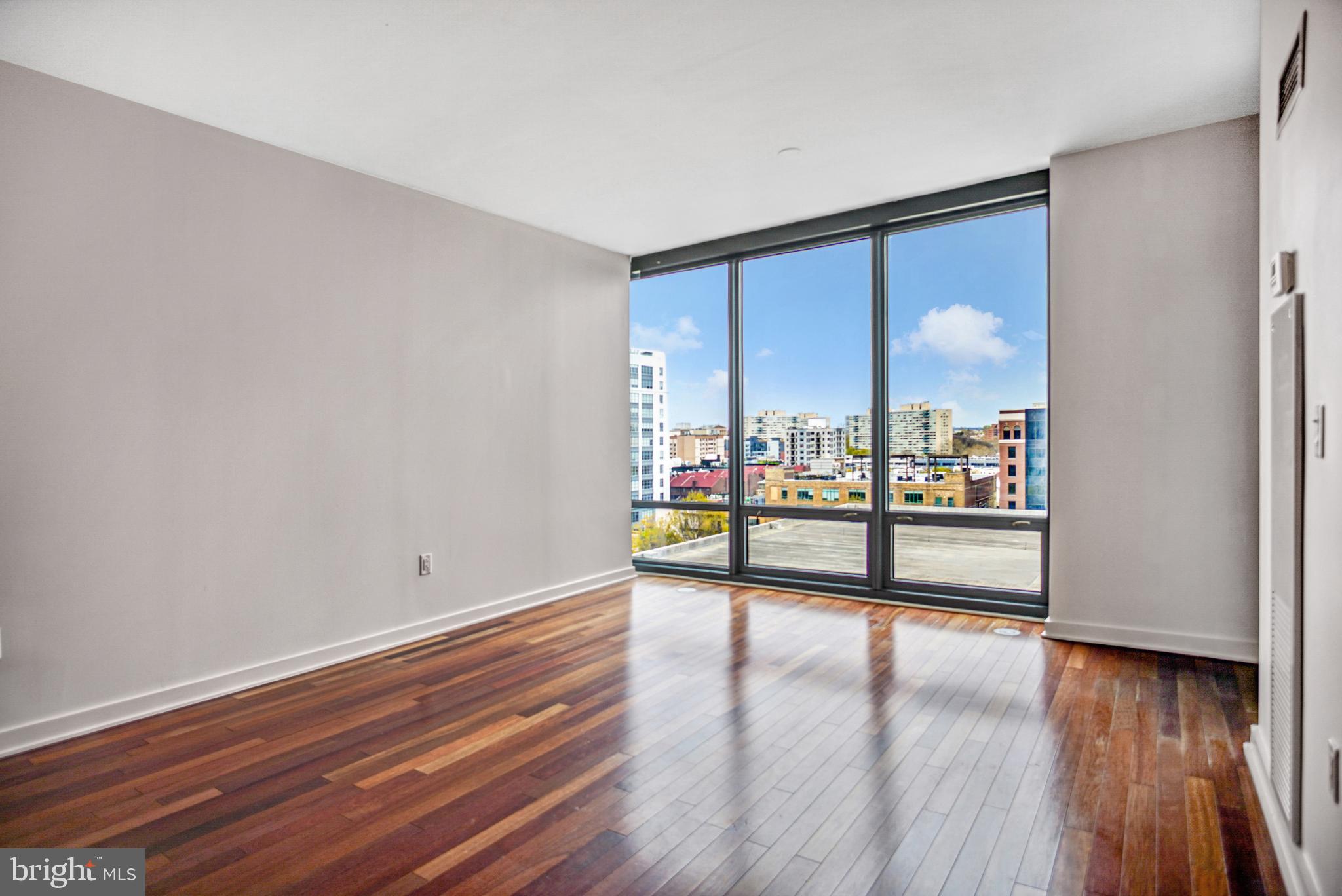 CENTER CITY - Residential