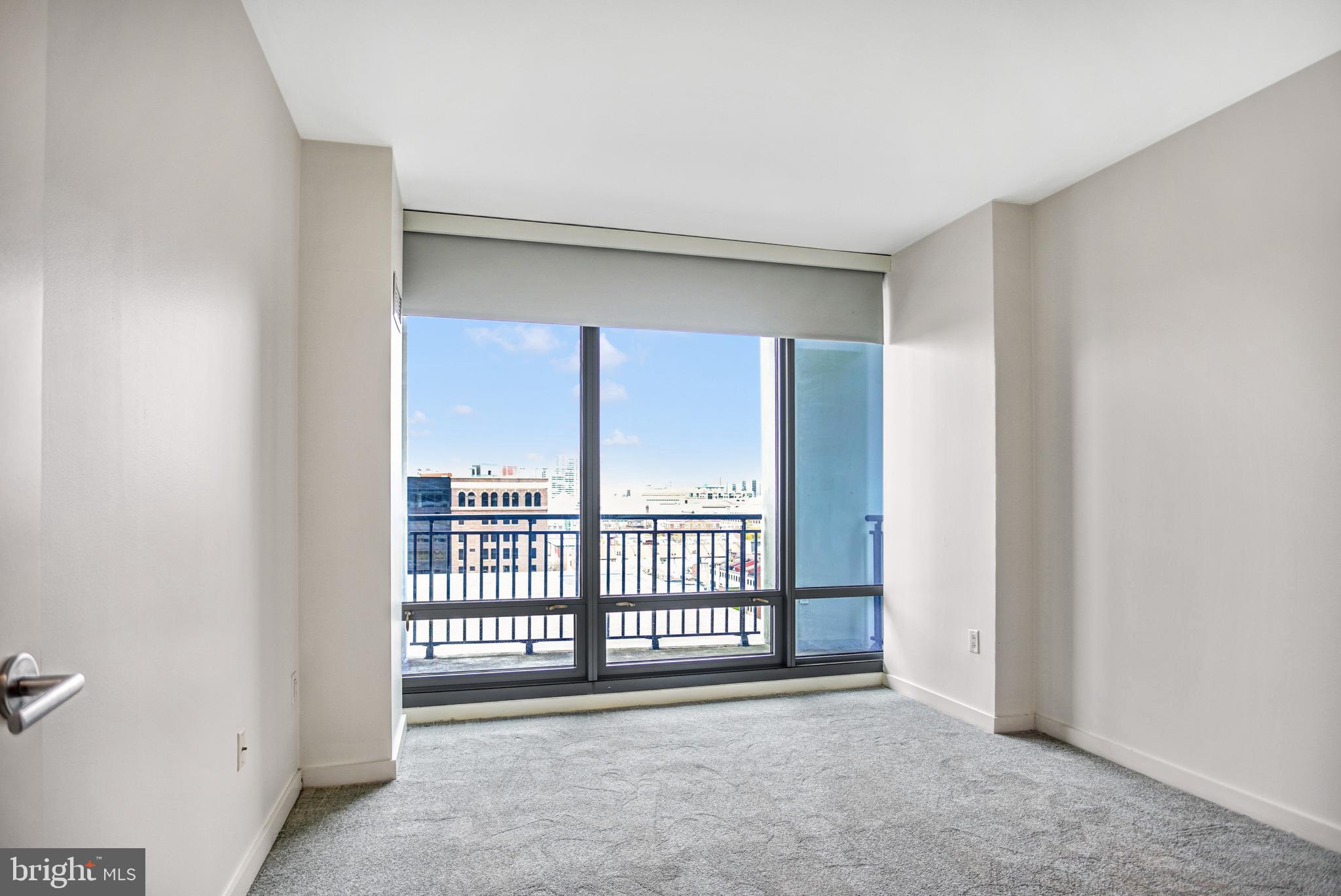 CENTER CITY - Residential