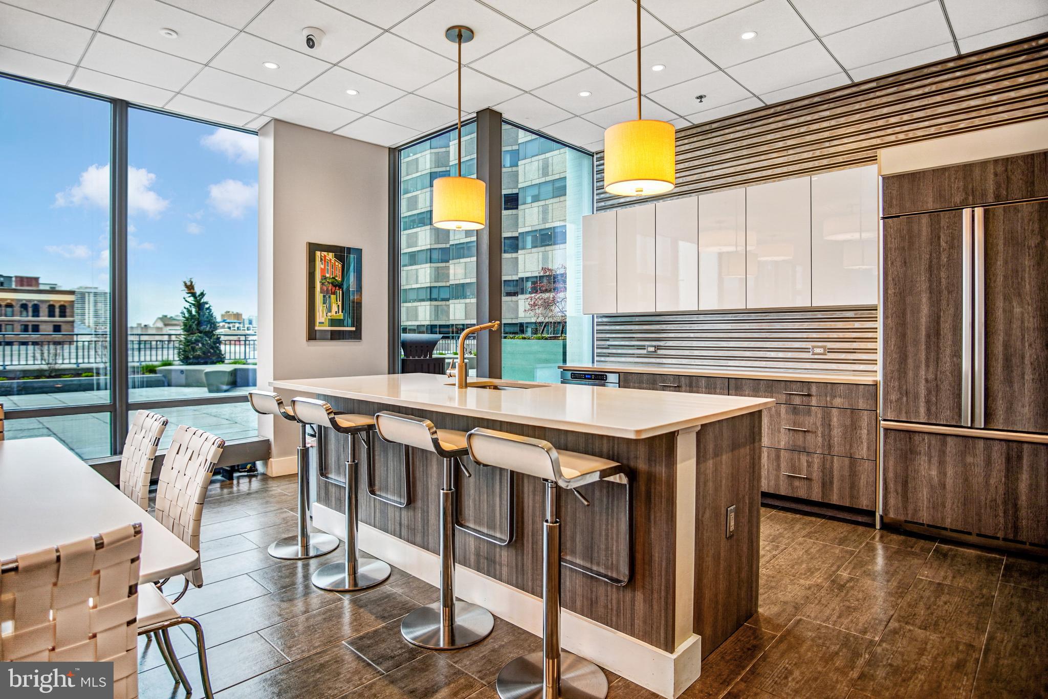 CENTER CITY - Residential