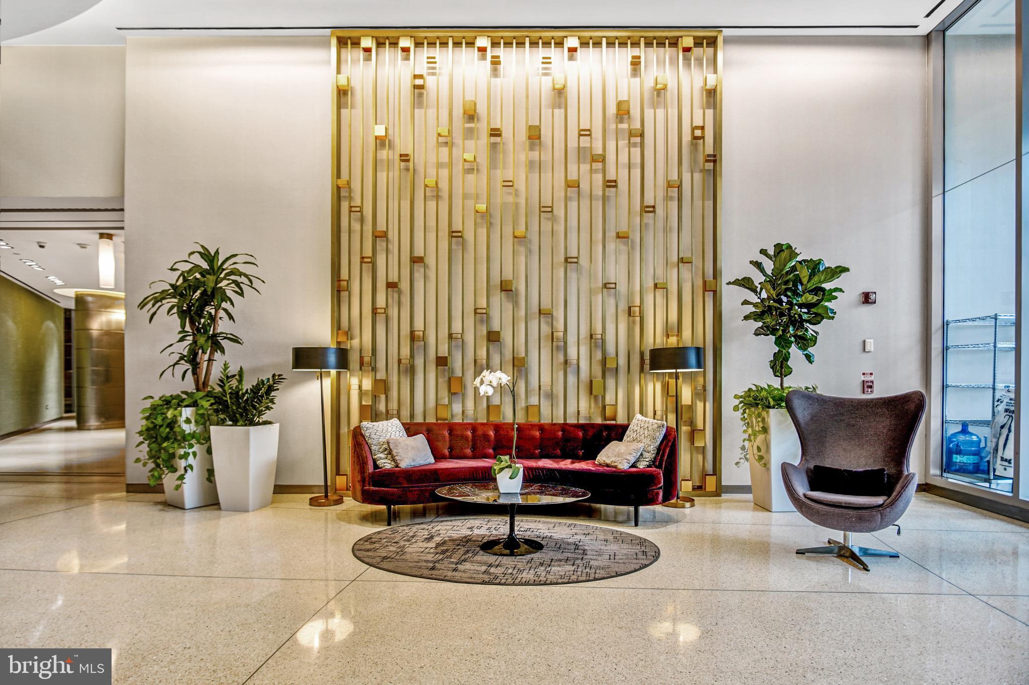 CENTER CITY - Residential