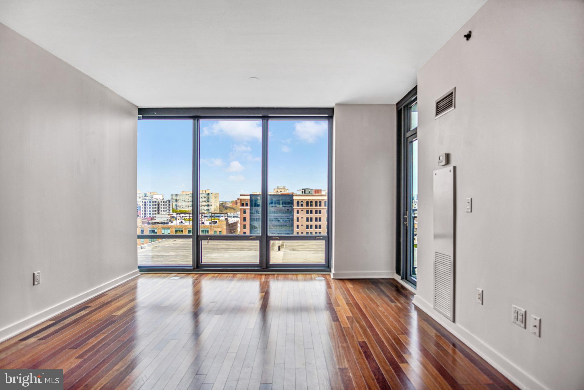 CENTER CITY - Residential