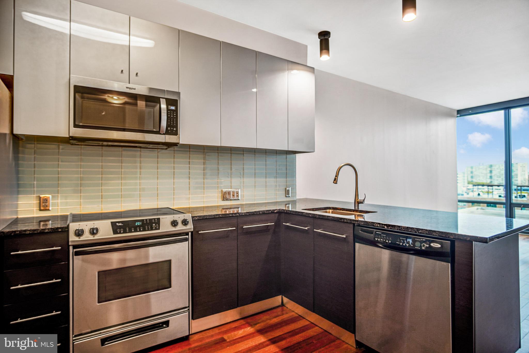 CENTER CITY - Residential