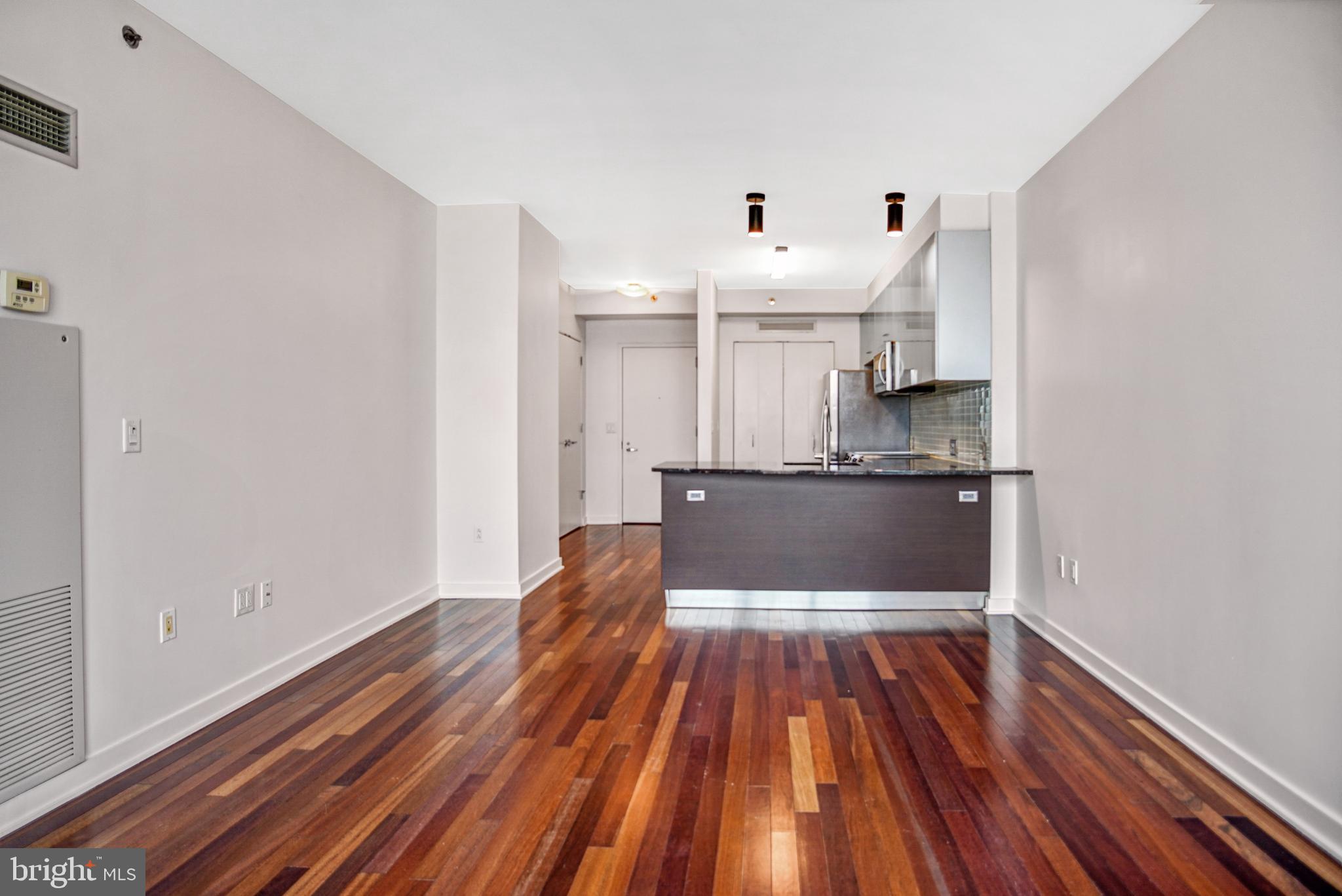 CENTER CITY - Residential