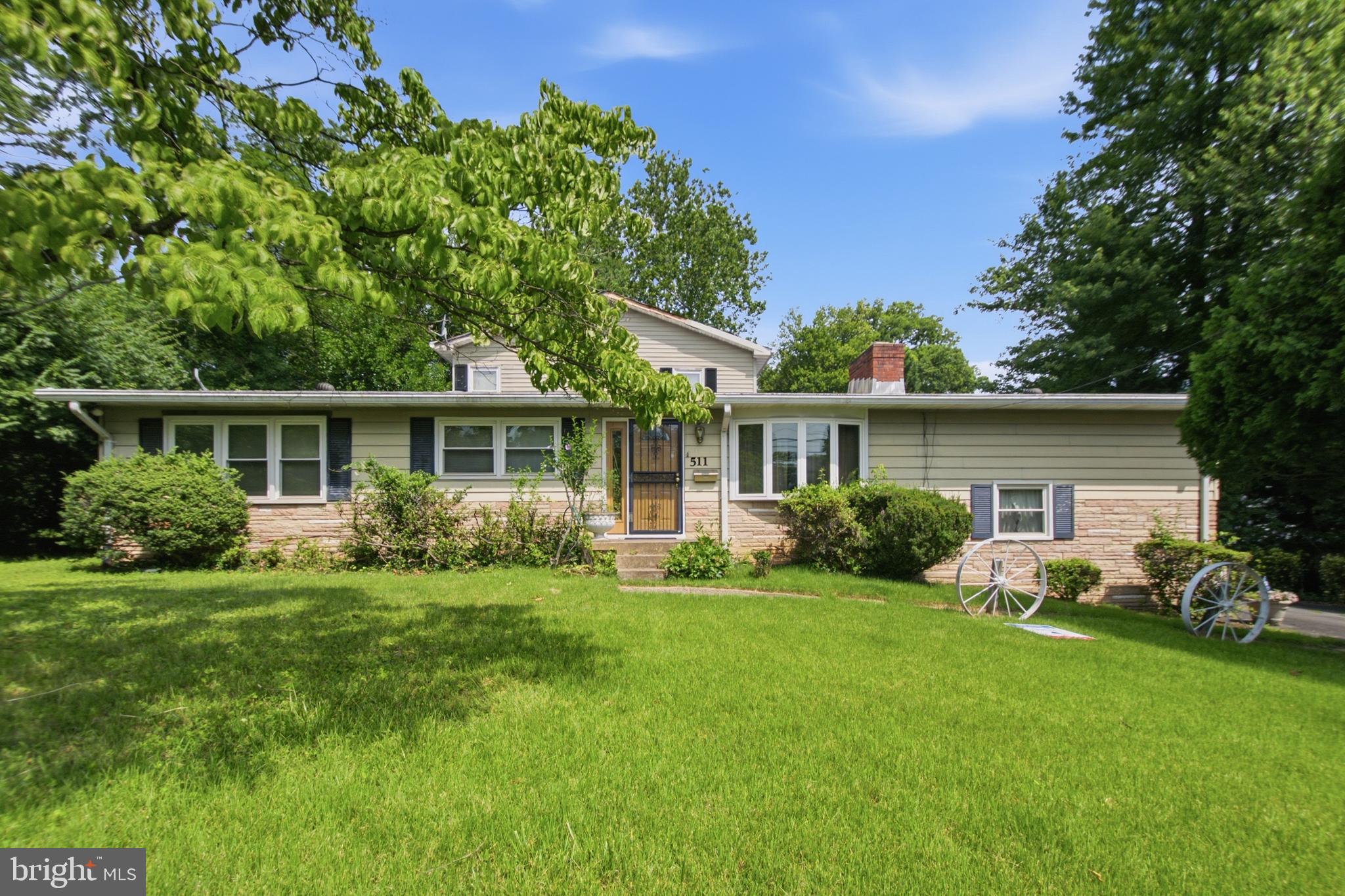 511 MALCOLM ROAD NW