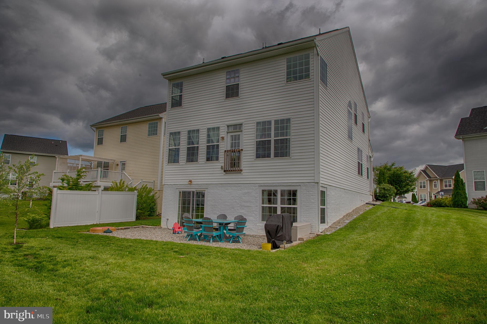 HAMMONDS MILL - Residential