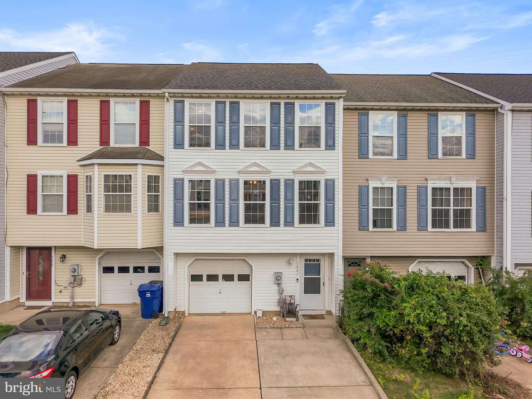 Welcome to 5627 Crestwood Court! This well-maintained 3-bedroom, 2 full and 2 half bath townhome offers over 1,600 square feet of comfortable living space. The inviting main level features a spacious family room just off the kitchen, creating the perfect flow for everyday living and entertaining. Chair rail accents, ceiling fans, and plush carpeting add warmth and character throughout. The upper level hosts generously sized bedrooms, while the finished lower level provides additional living and storage options. The one-car attached garage adds convenience, and the location offers easy access to shopping, dining, commuter routes, and sought-after schools—this home is a wonderful opportunity to enjoy both comfort and convenience. Mortgage savings may be available for buyers of this listing