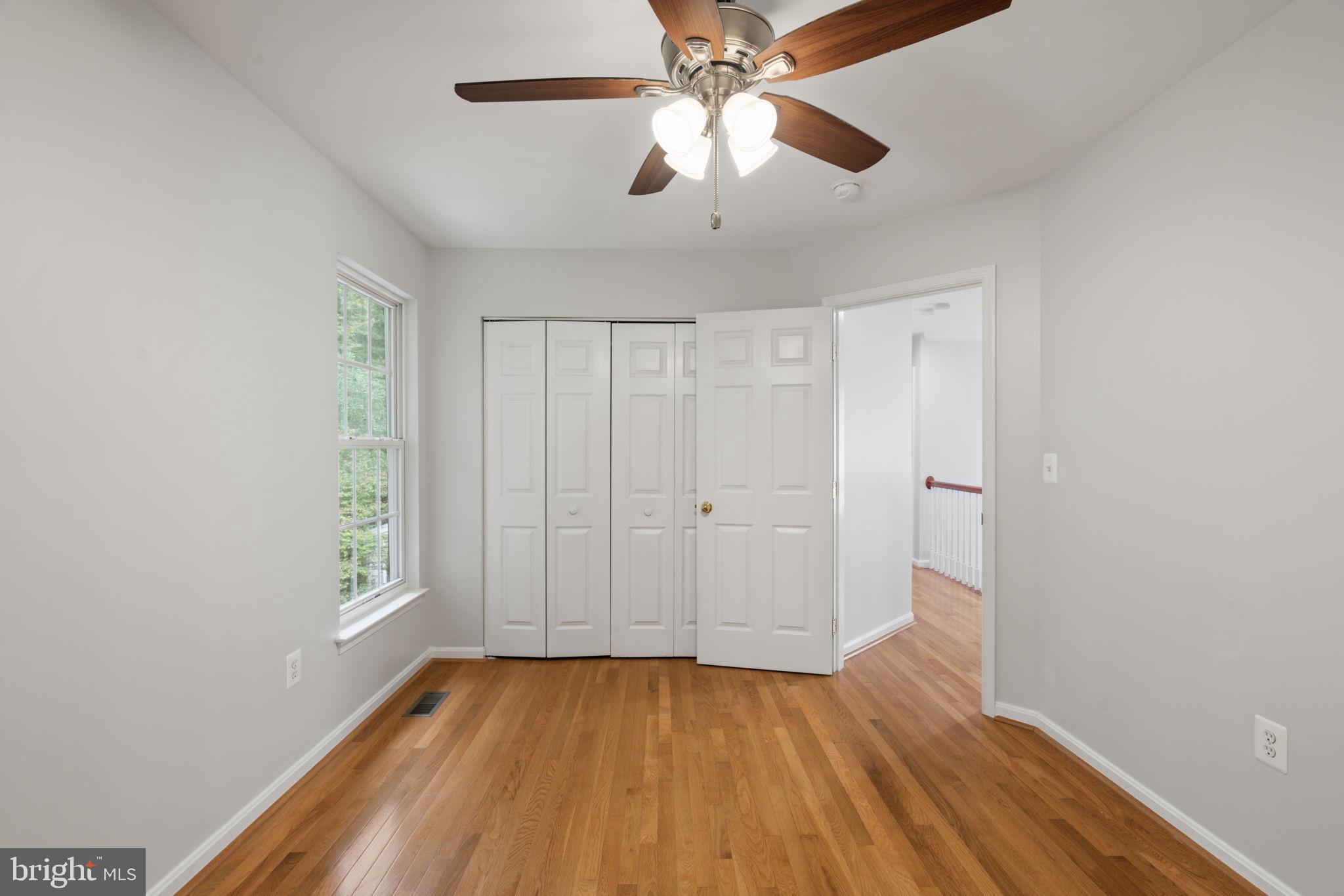 RIDGEFIELD VILLAGE - Residential