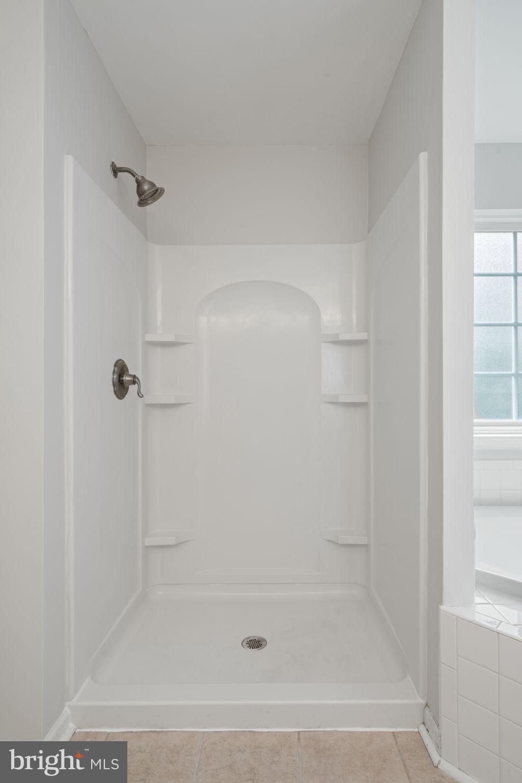 RIDGEFIELD VILLAGE - Residential