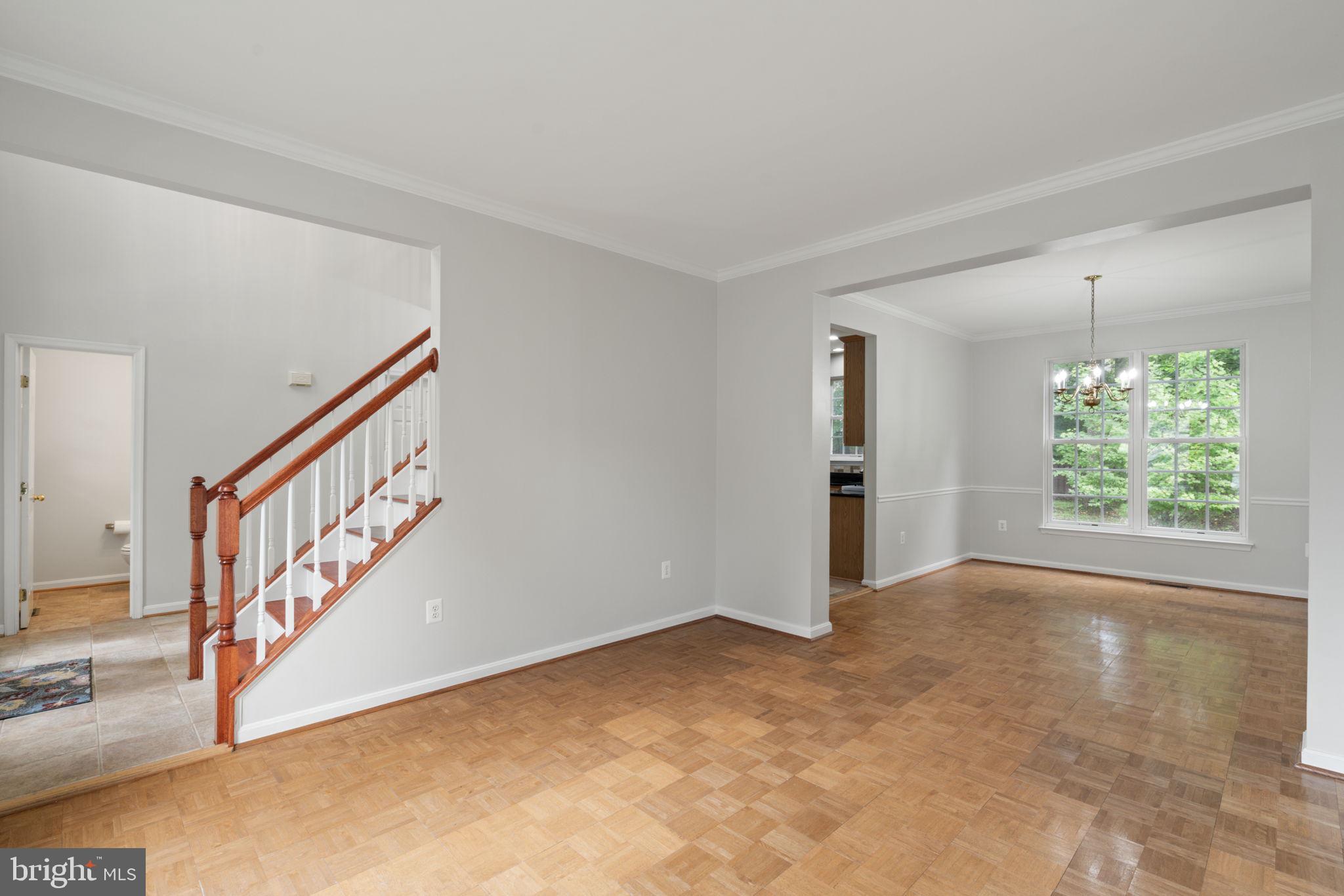 RIDGEFIELD VILLAGE - Residential