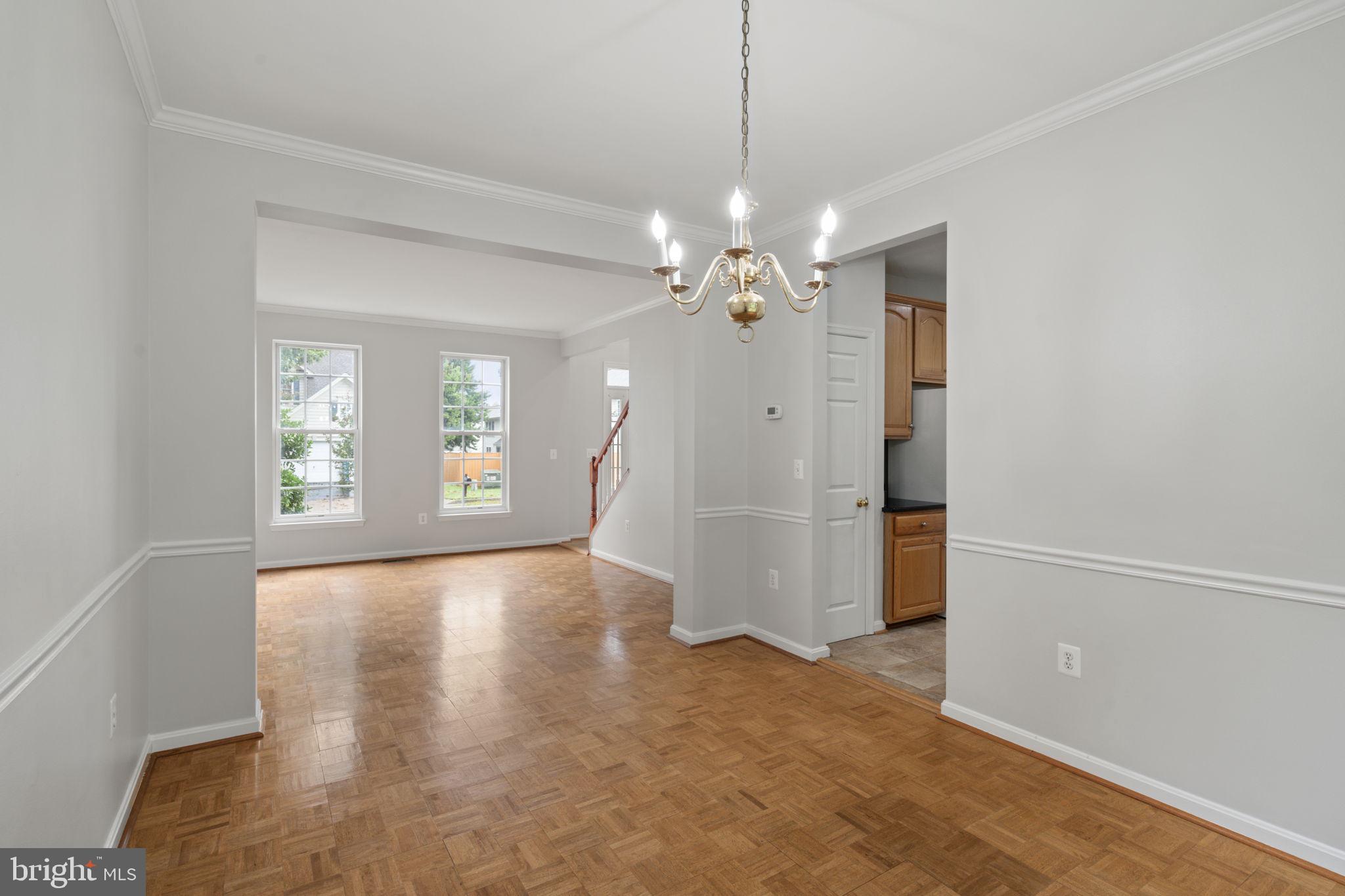 RIDGEFIELD VILLAGE - Residential