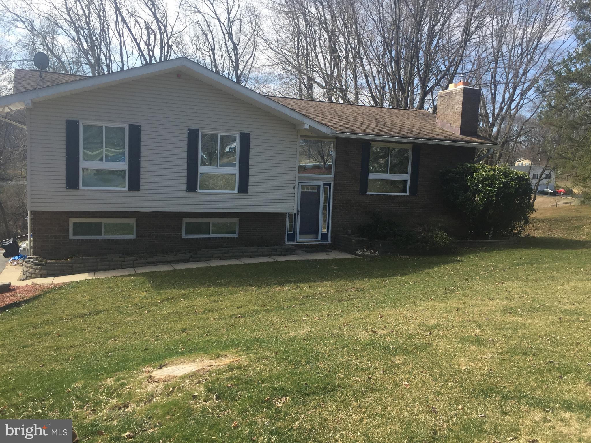 SPRINGDALE - Residential Lease