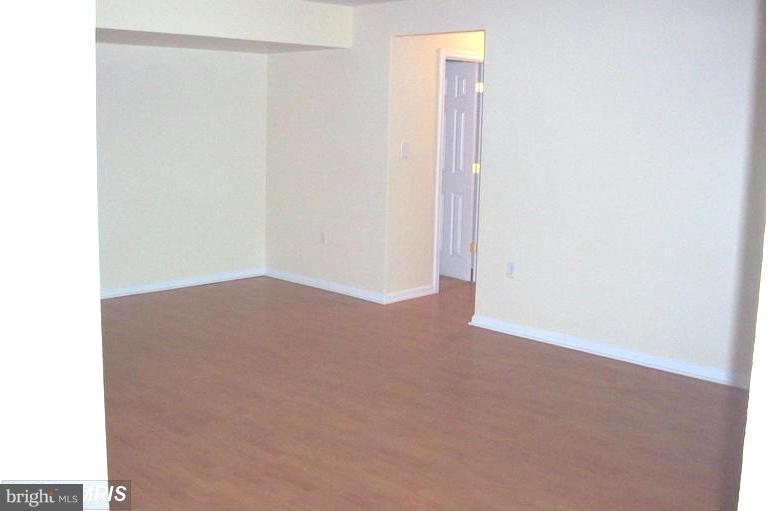 MARLOW TOWERS CONDOMINIUMS - Residential