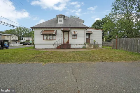 525 Derousse Avenue, Pennsauken, NJ MLS: NJCD2092248