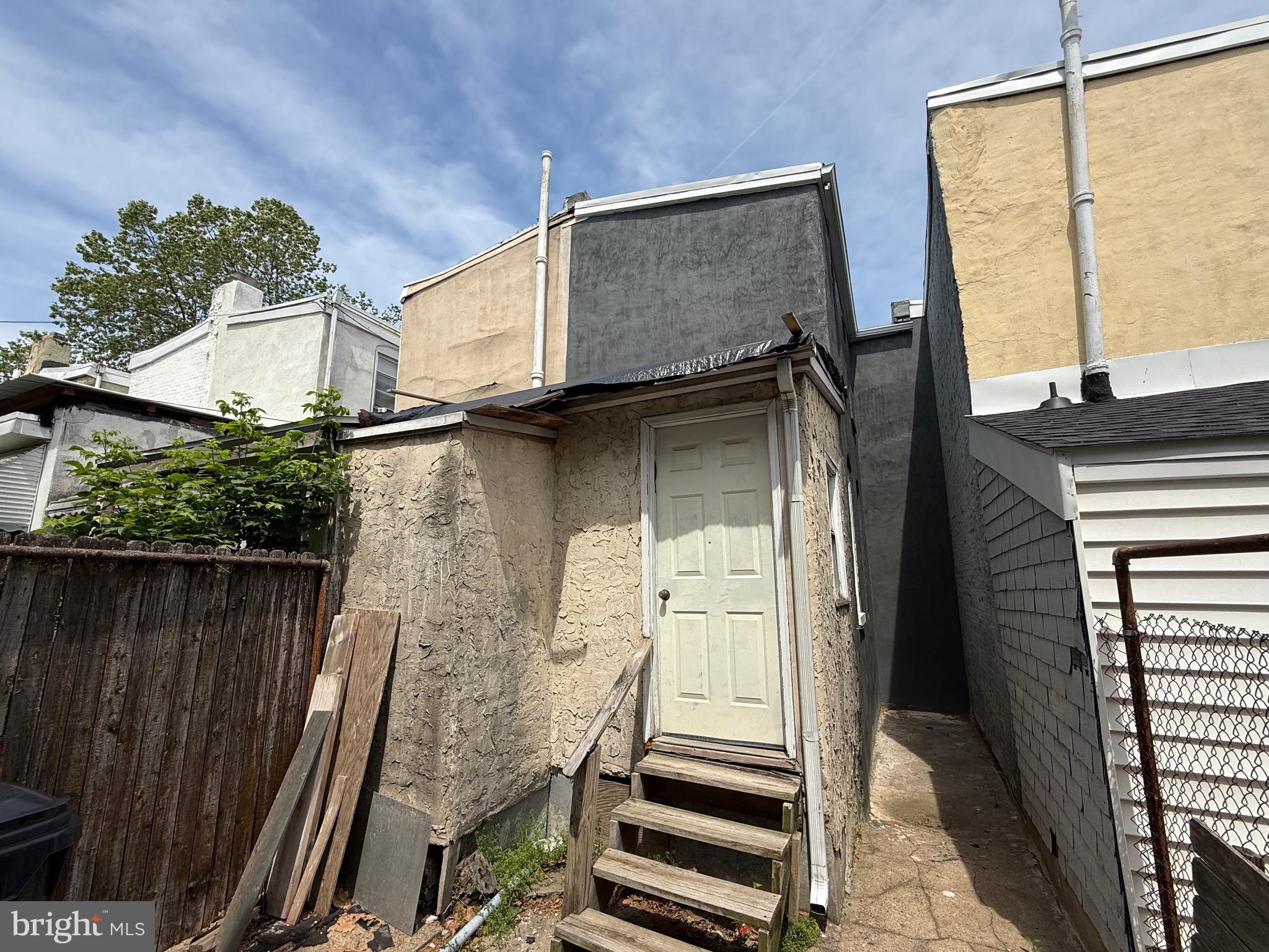 BROWNTOWN - Residential