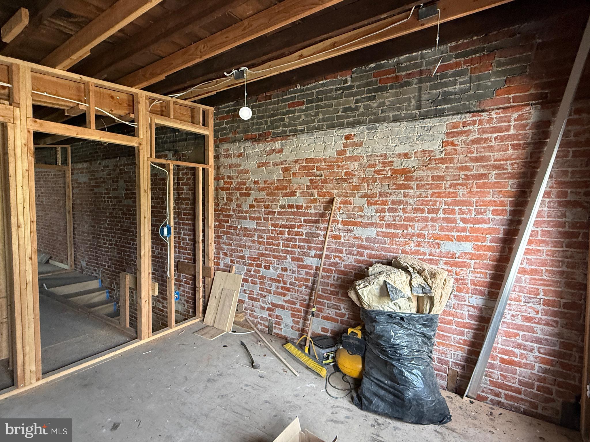 BROWNTOWN - Residential