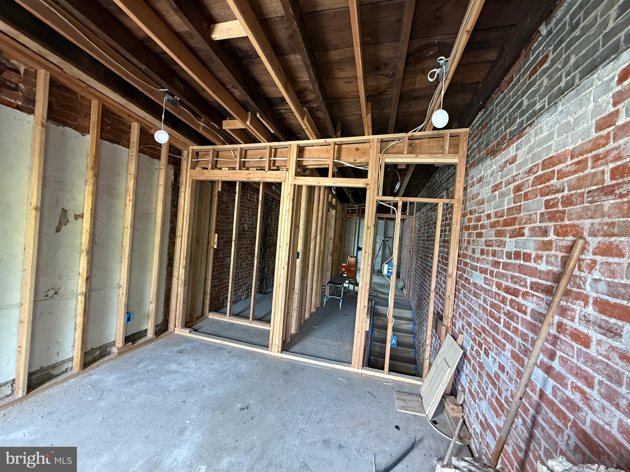 BROWNTOWN - Residential