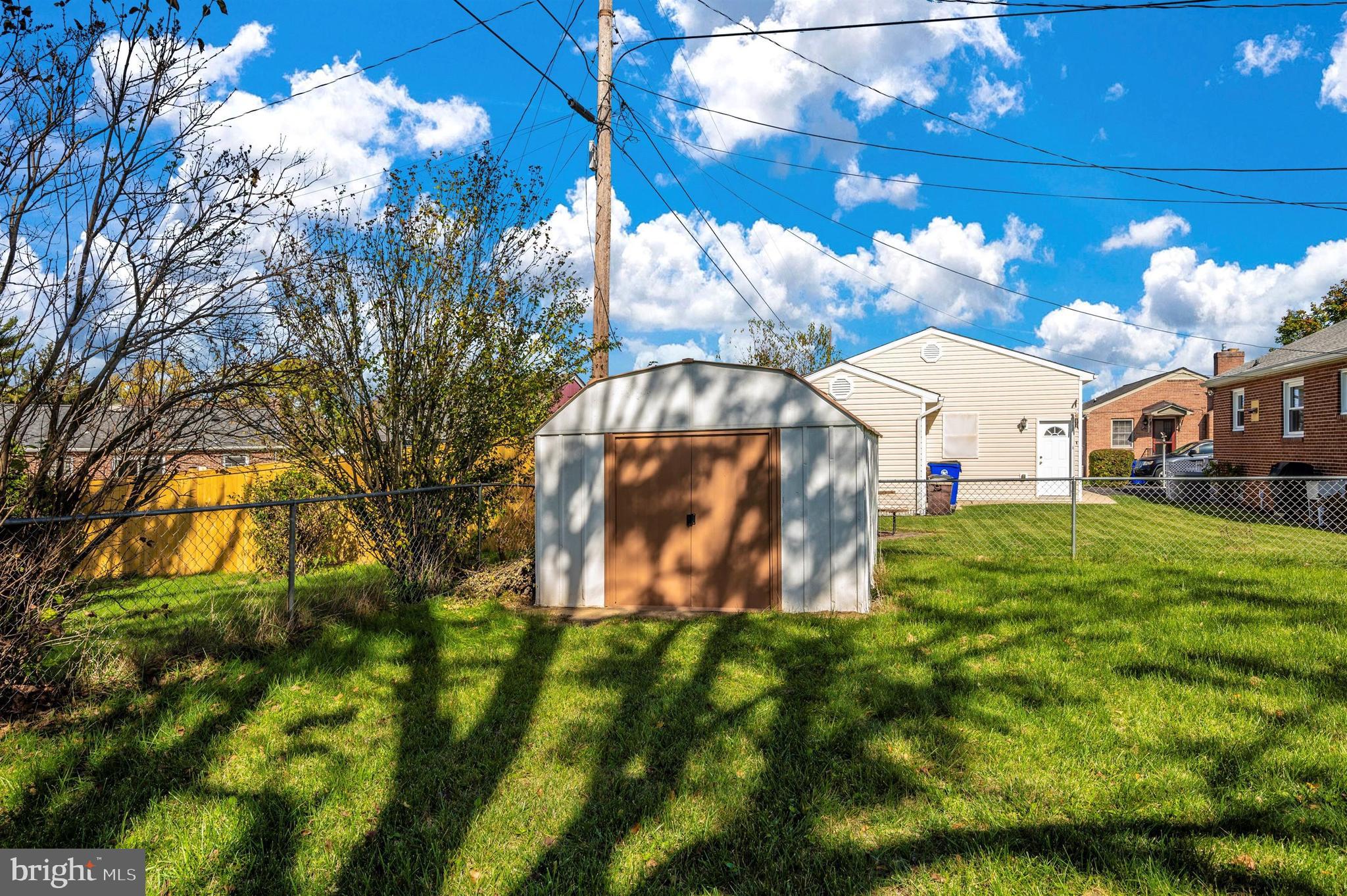 MONOCACY VILLAGE - Residential