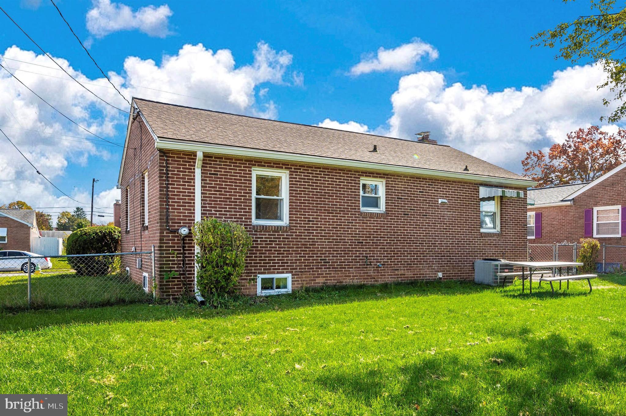 MONOCACY VILLAGE - Residential