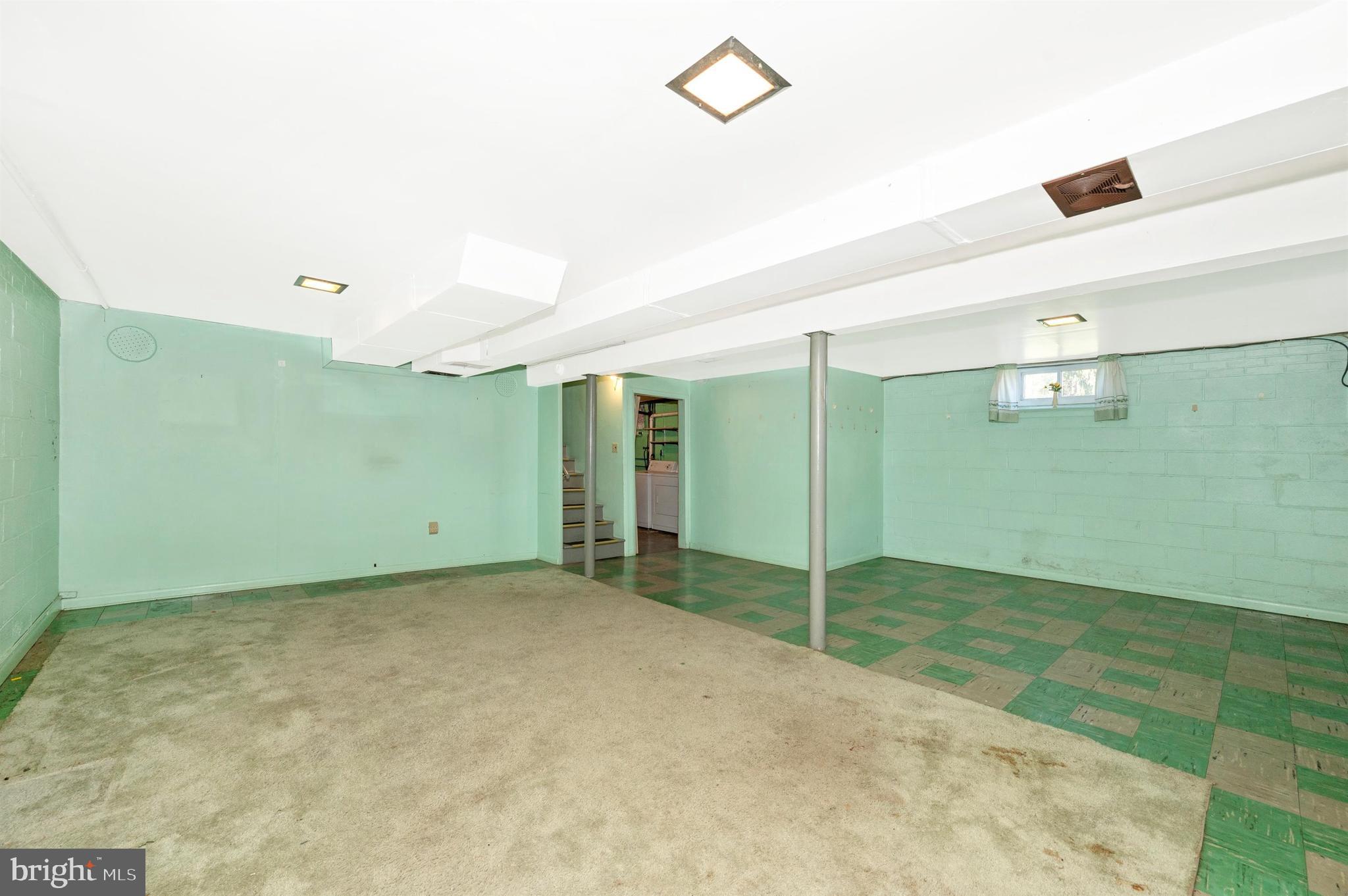 MONOCACY VILLAGE - Residential