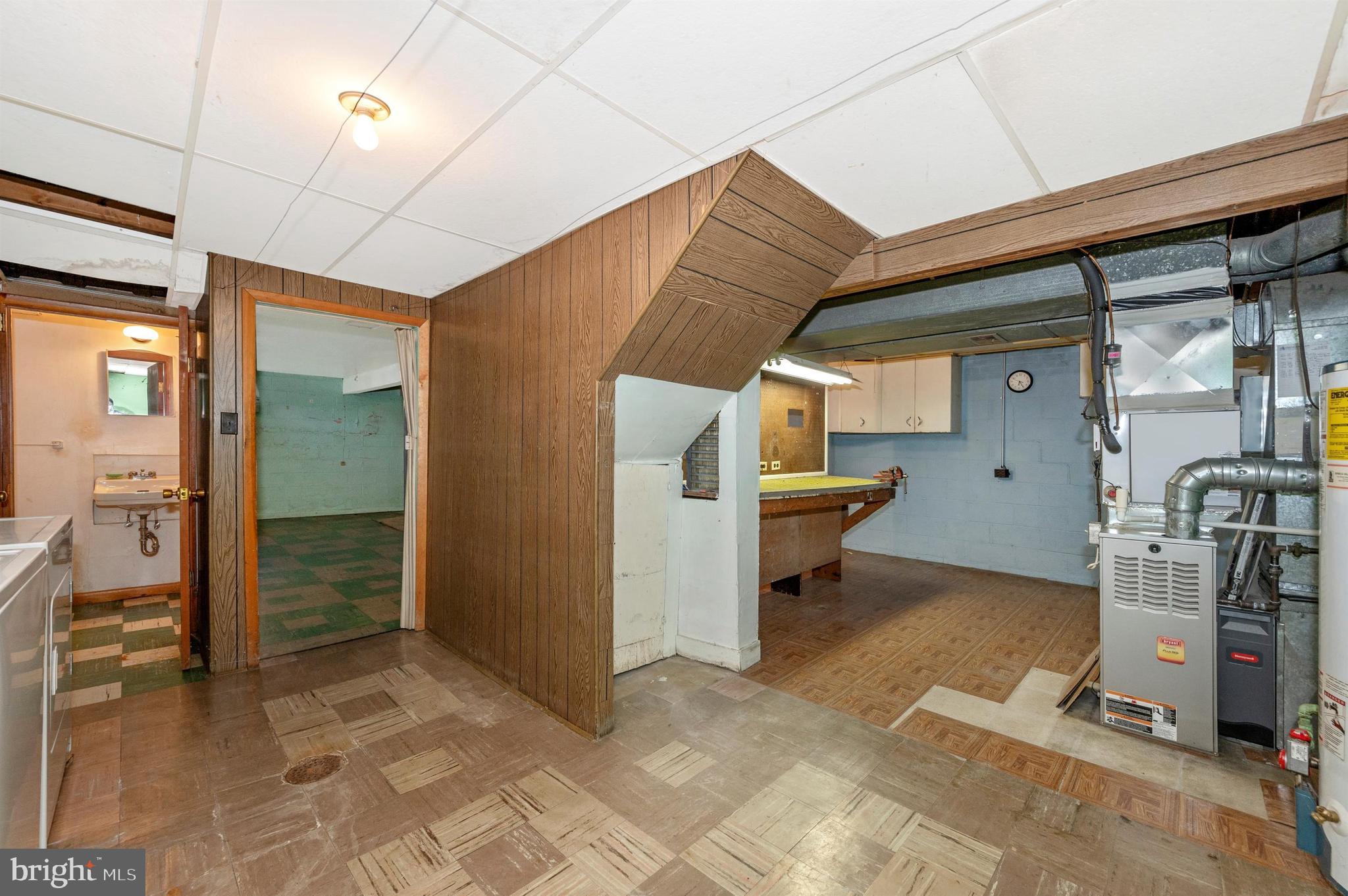 MONOCACY VILLAGE - Residential