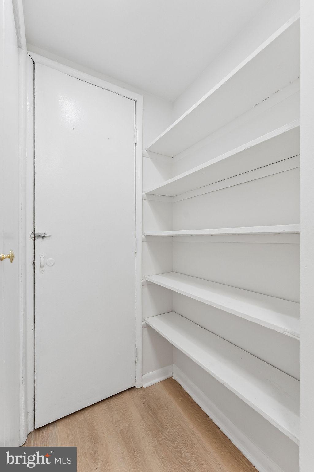 HERITAGE WOODS - Residential