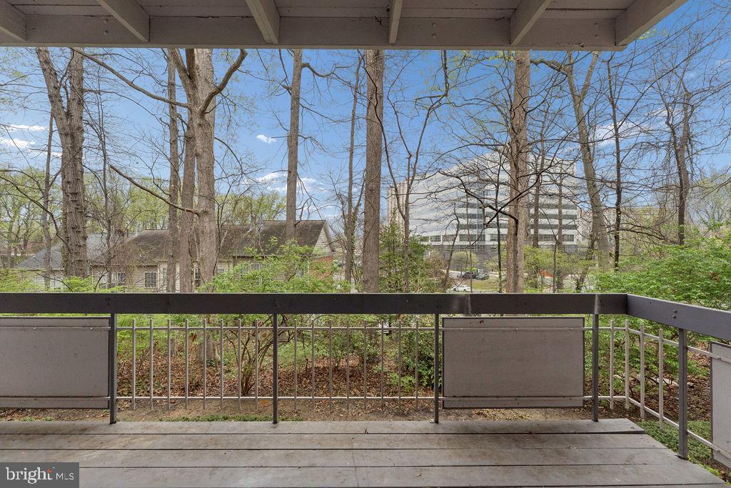 HERITAGE WOODS - Residential