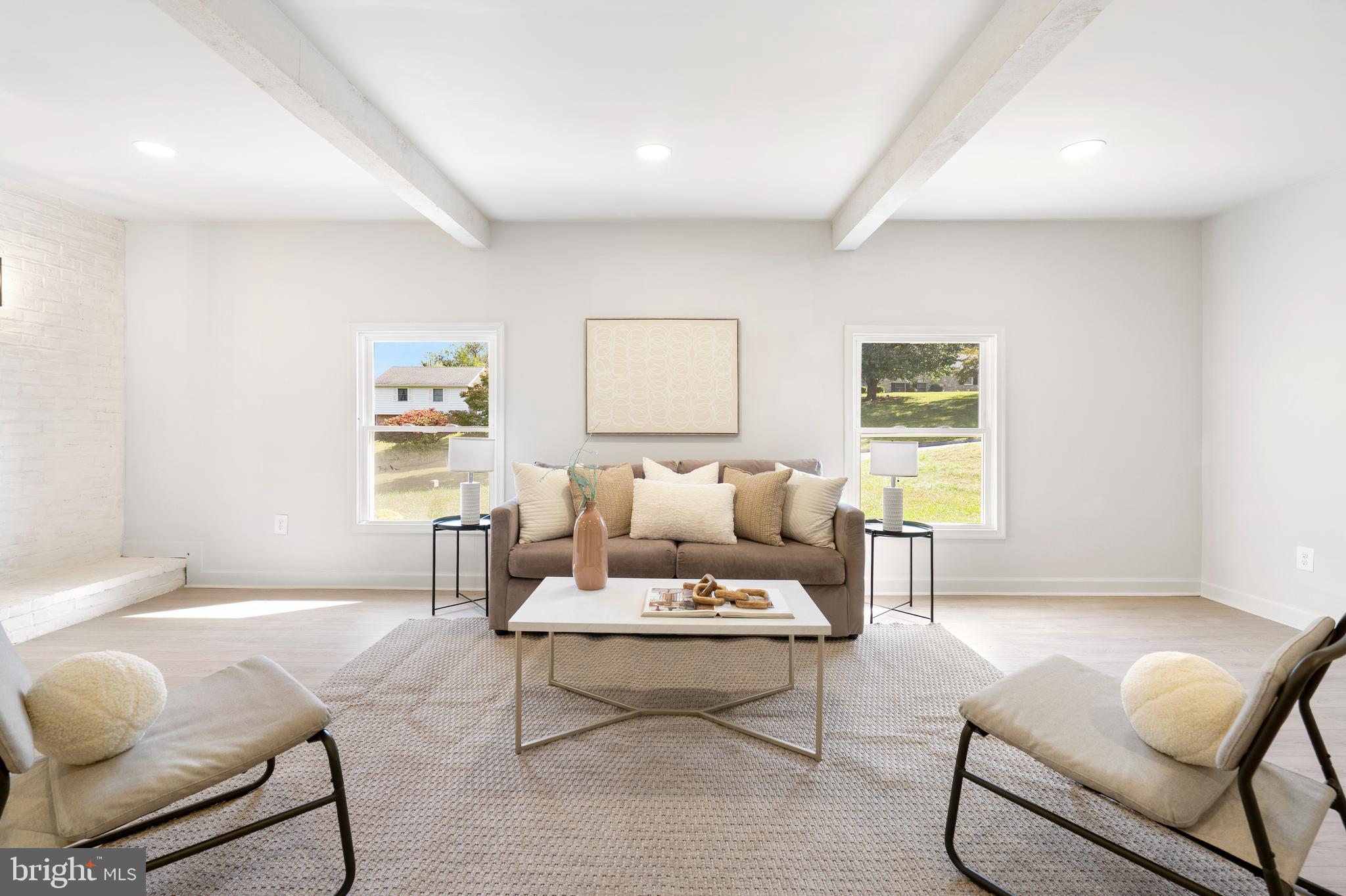 ROLLING GREEN - Residential