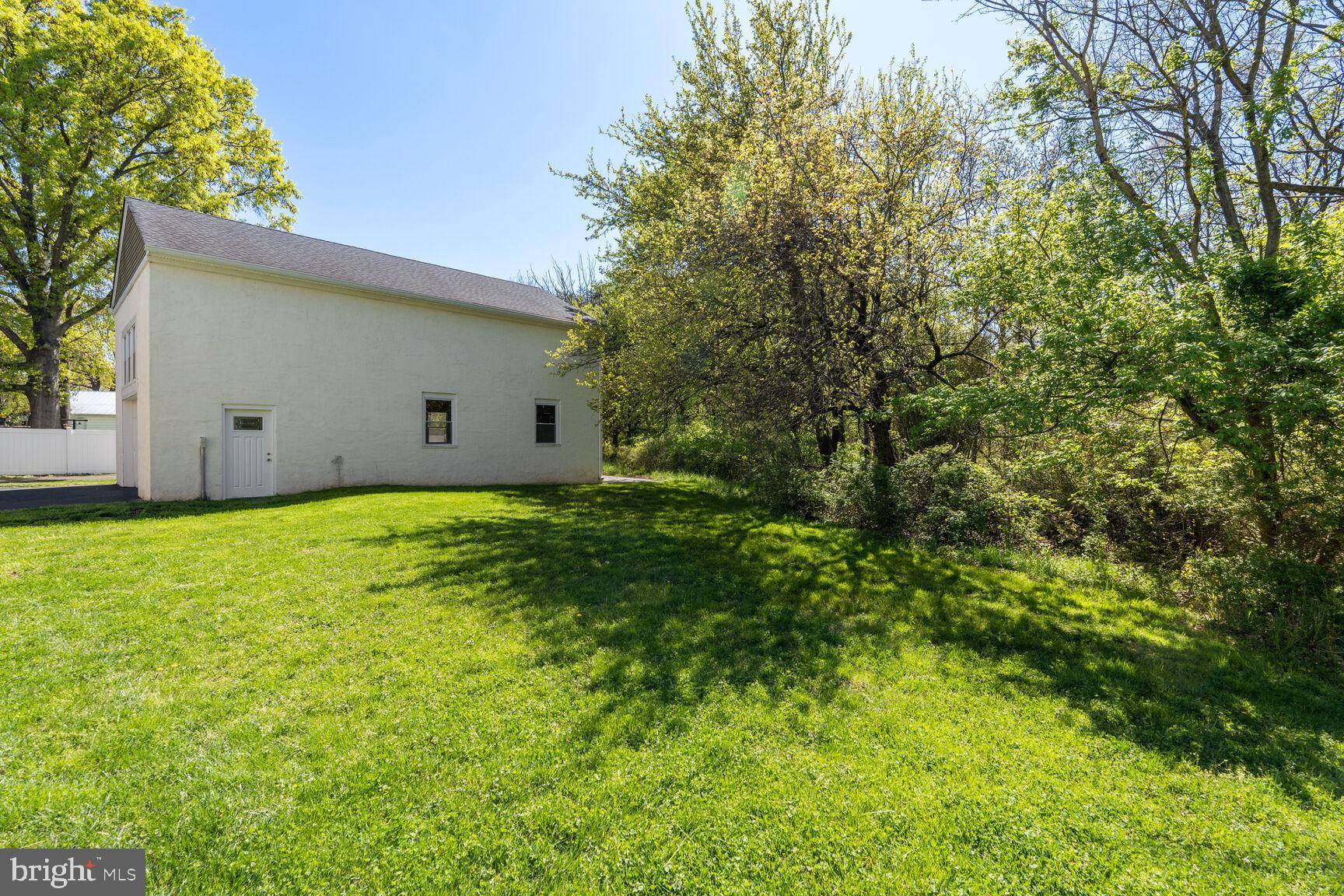 DARNESTOWN OUTSIDE - Residential