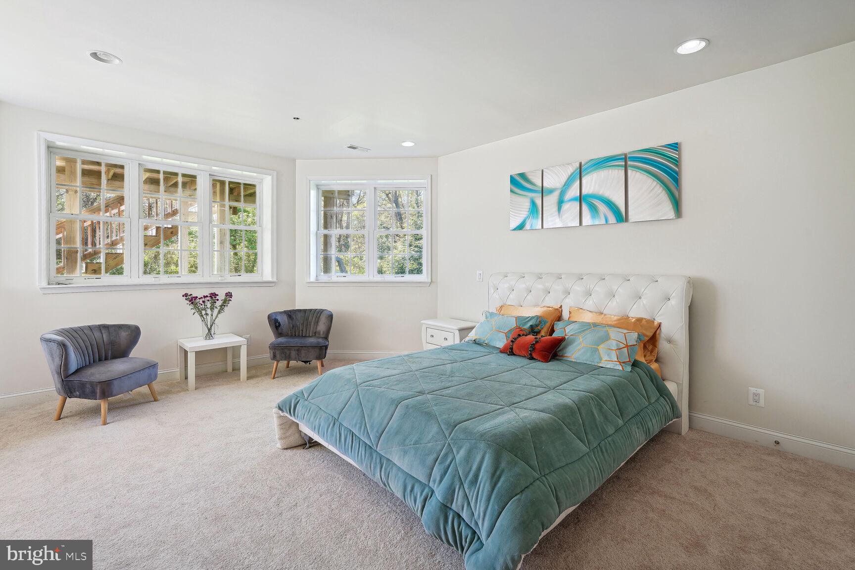 DARNESTOWN OUTSIDE - Residential