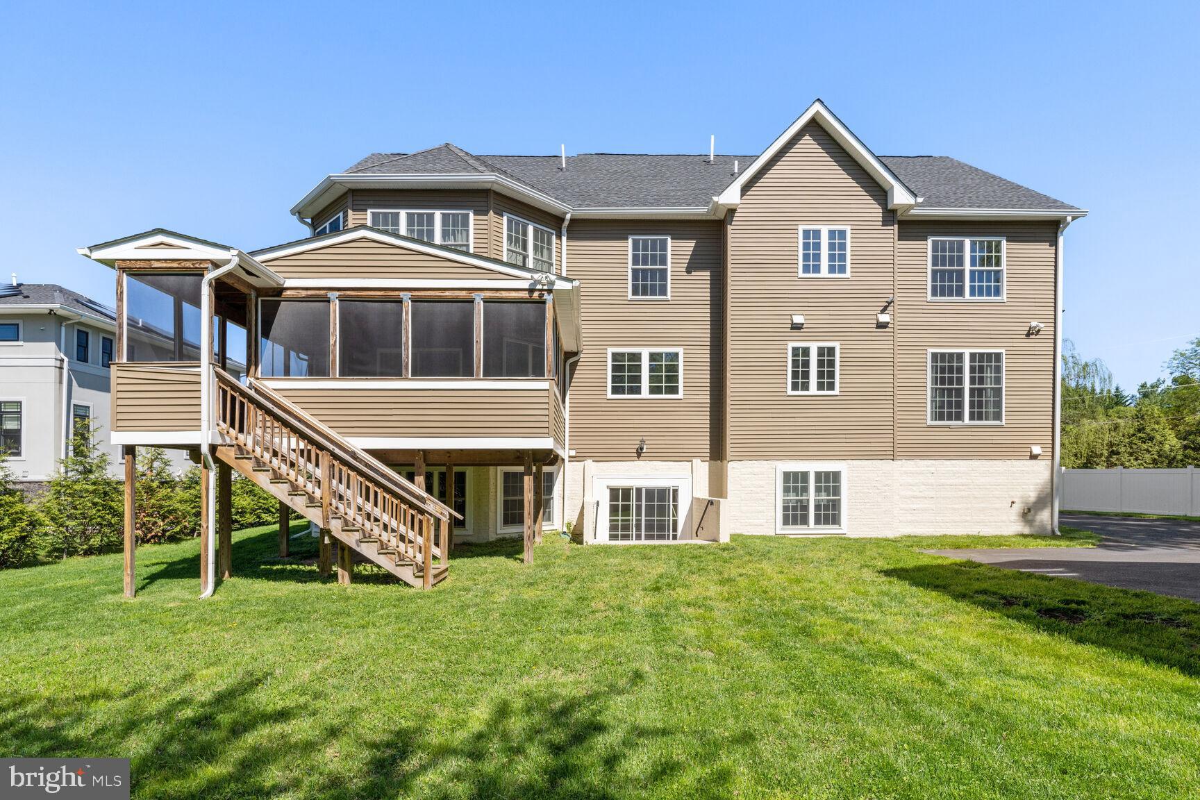 DARNESTOWN OUTSIDE - Residential