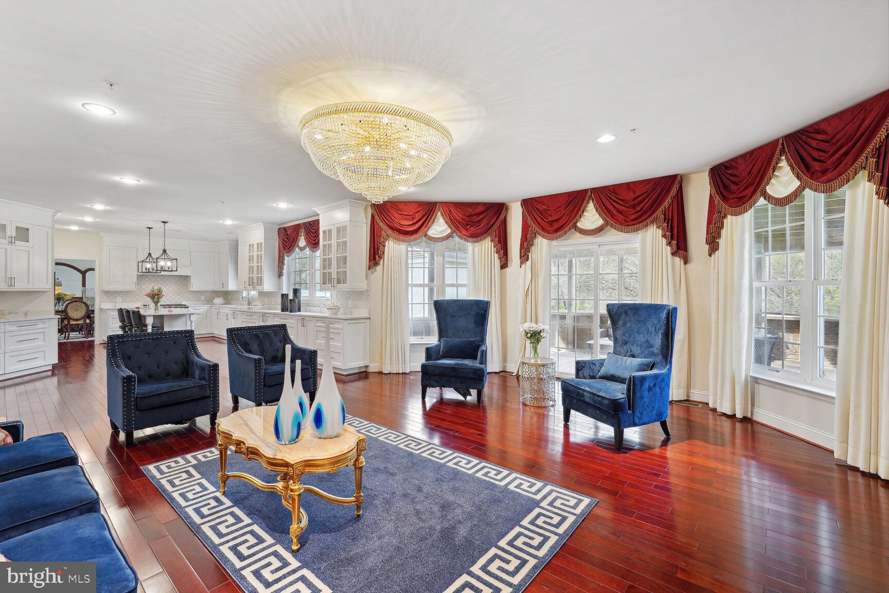 DARNESTOWN OUTSIDE - Residential