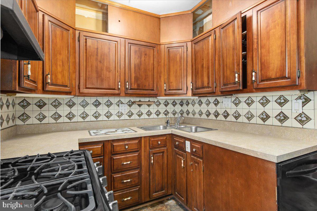 HALETHORPE - Residential