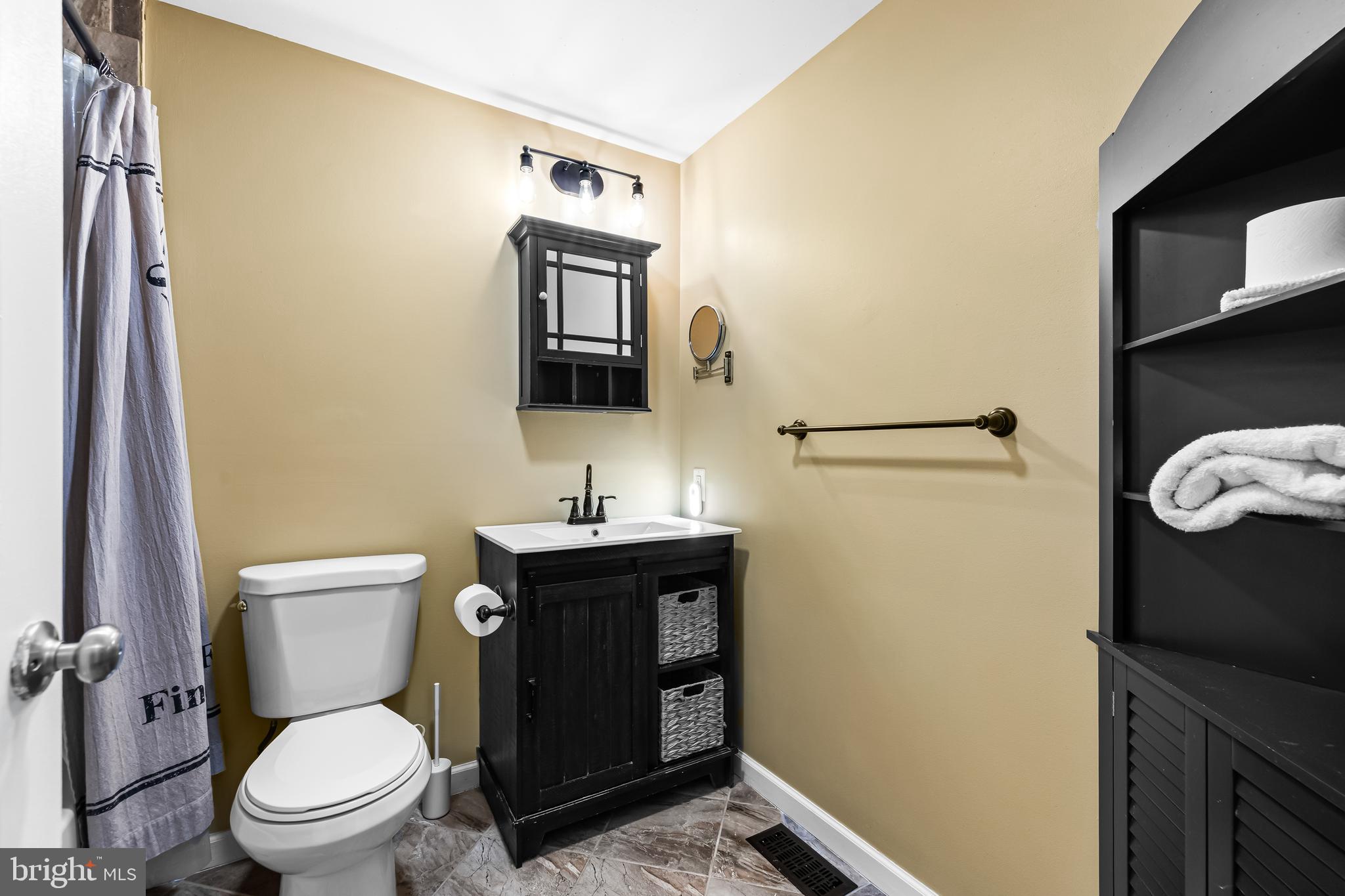 HOPEWELL TWP - Residential