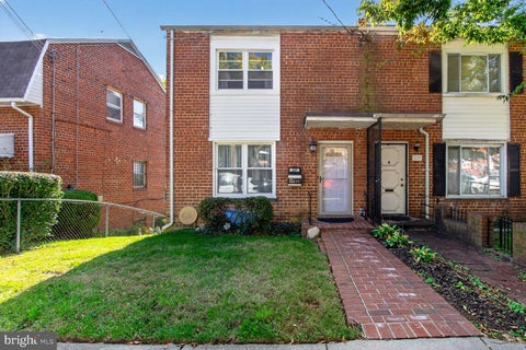 Photo of 221 Nicholson Street NE, WASHINGTON, DC 20011 (MLS # DCDC2289378)