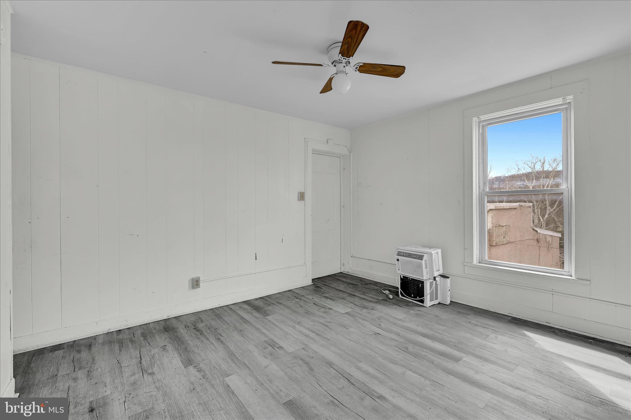 SOUTH COATESVILLE - Commercial Sale