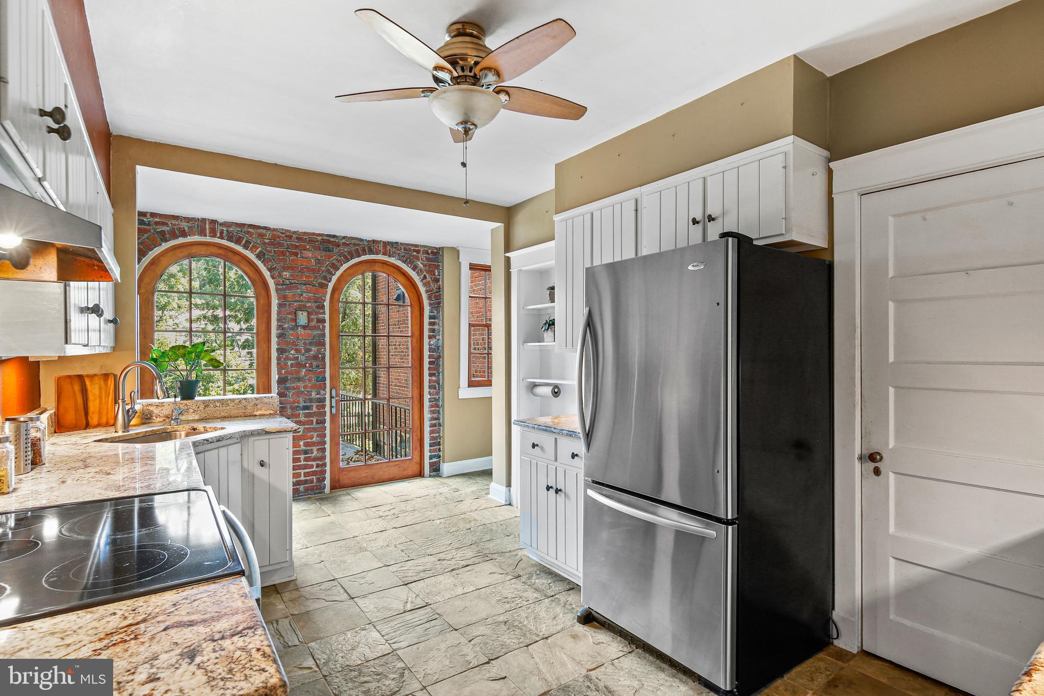 TUSCANY-CANTERBURY - Residential