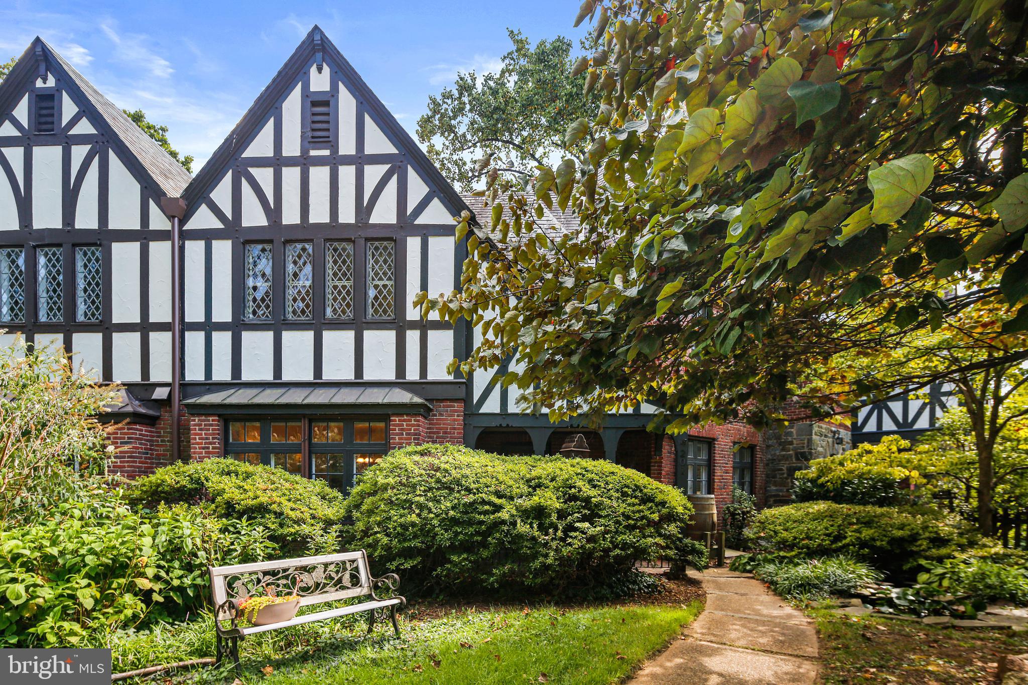 TUSCANY-CANTERBURY - Residential