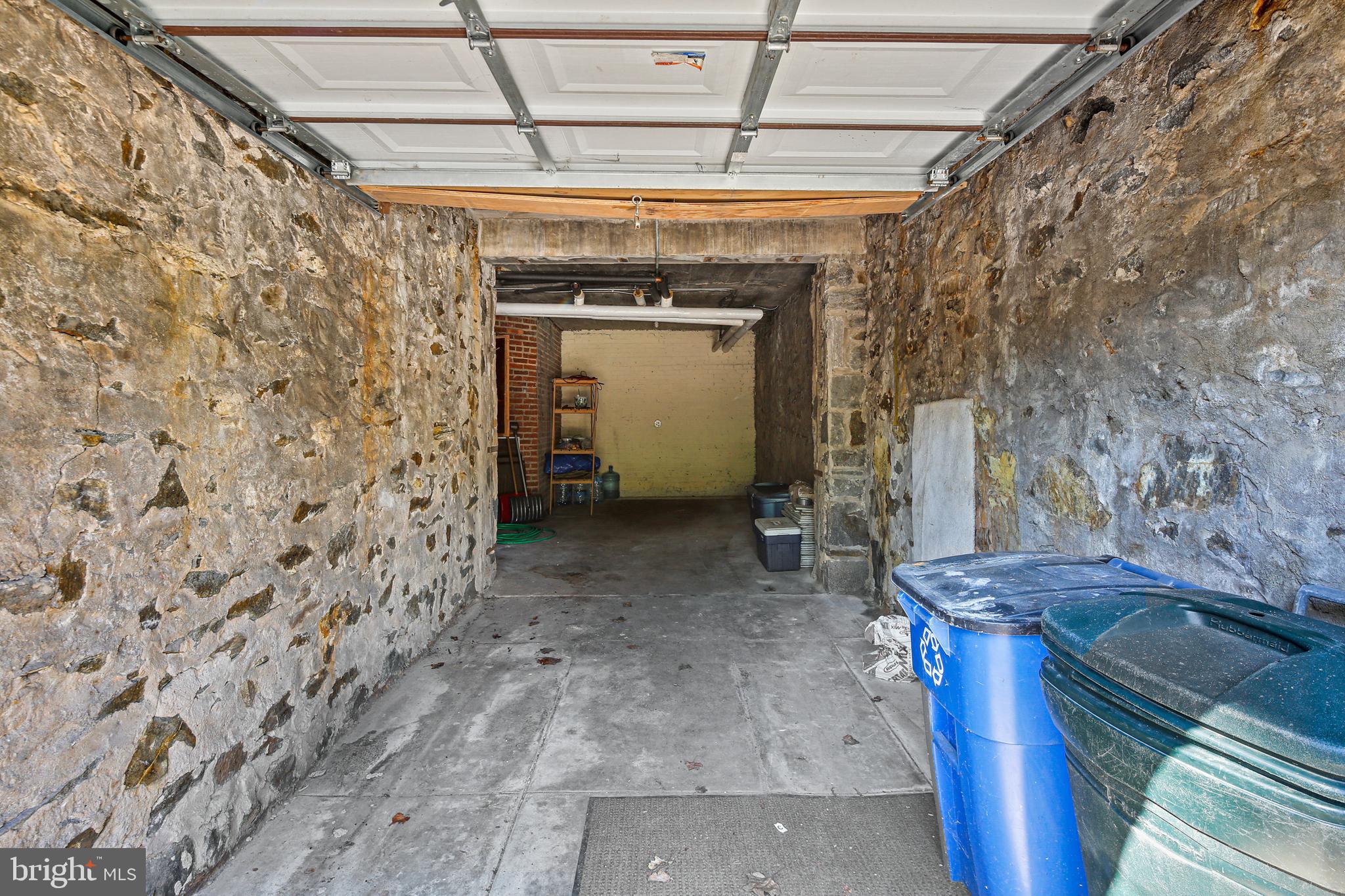 TUSCANY-CANTERBURY - Residential