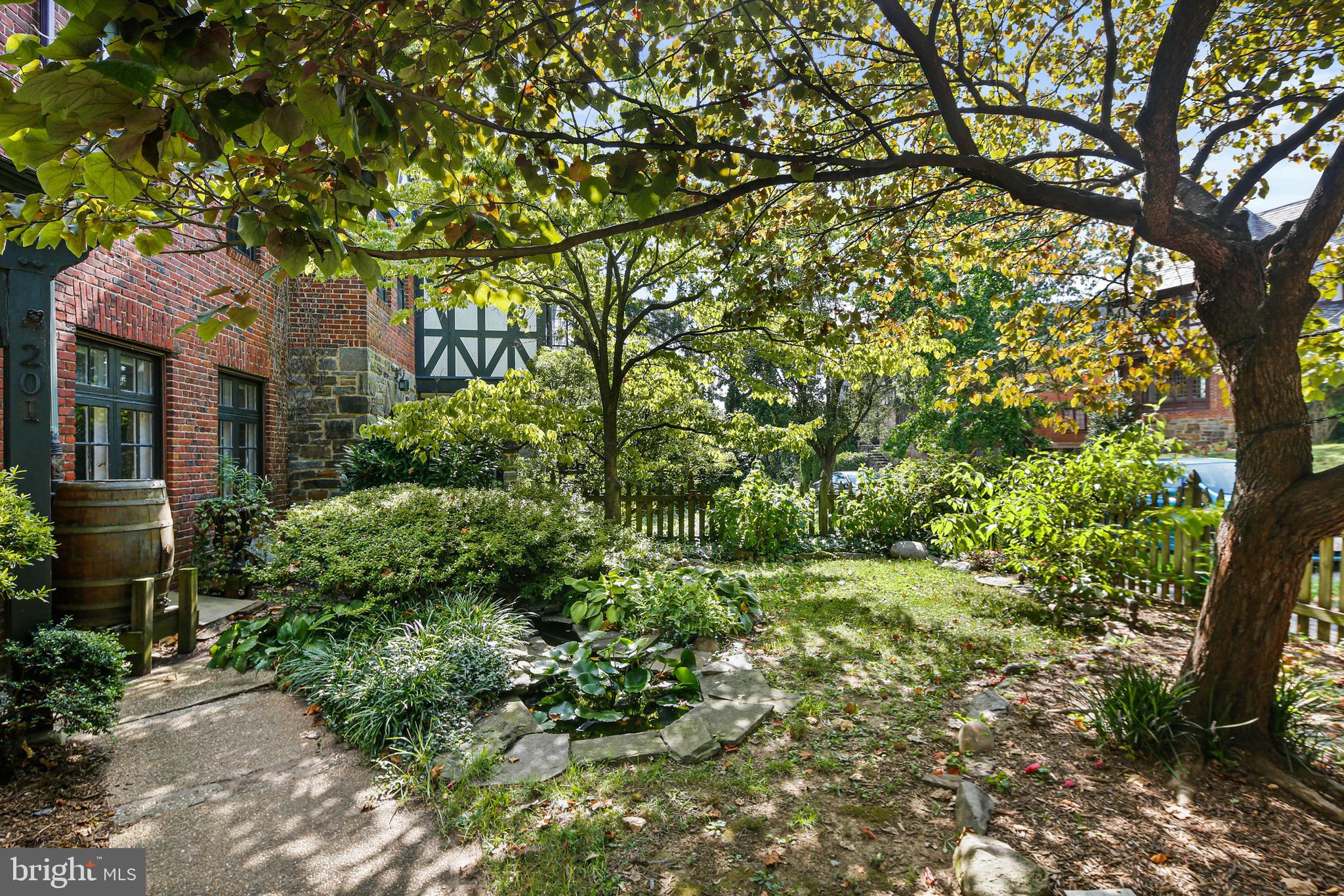 TUSCANY-CANTERBURY - Residential