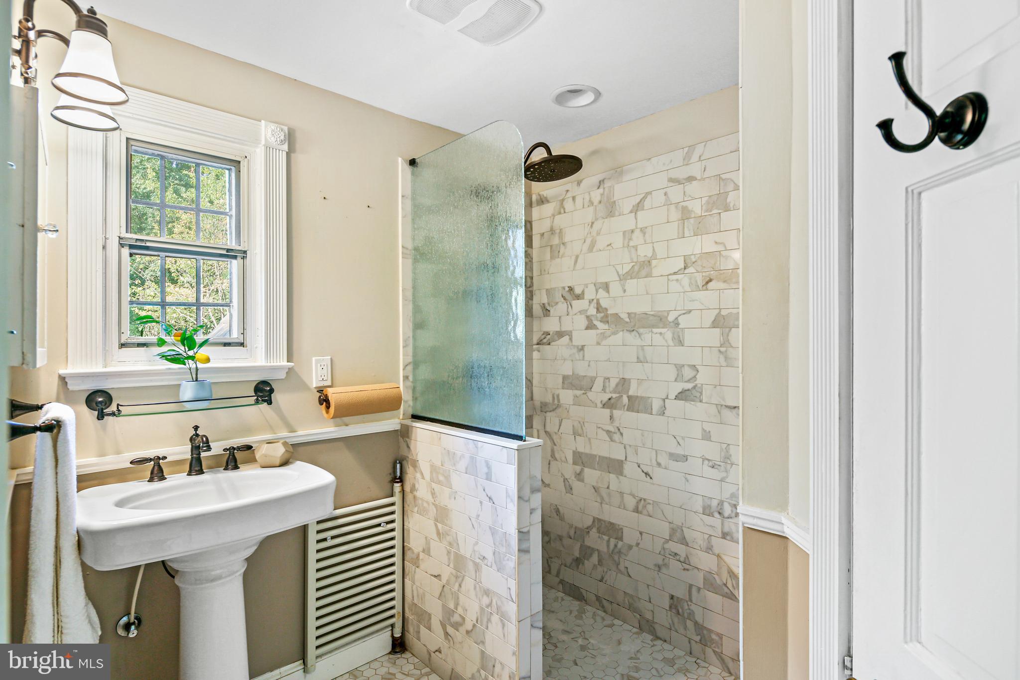 TUSCANY-CANTERBURY - Residential