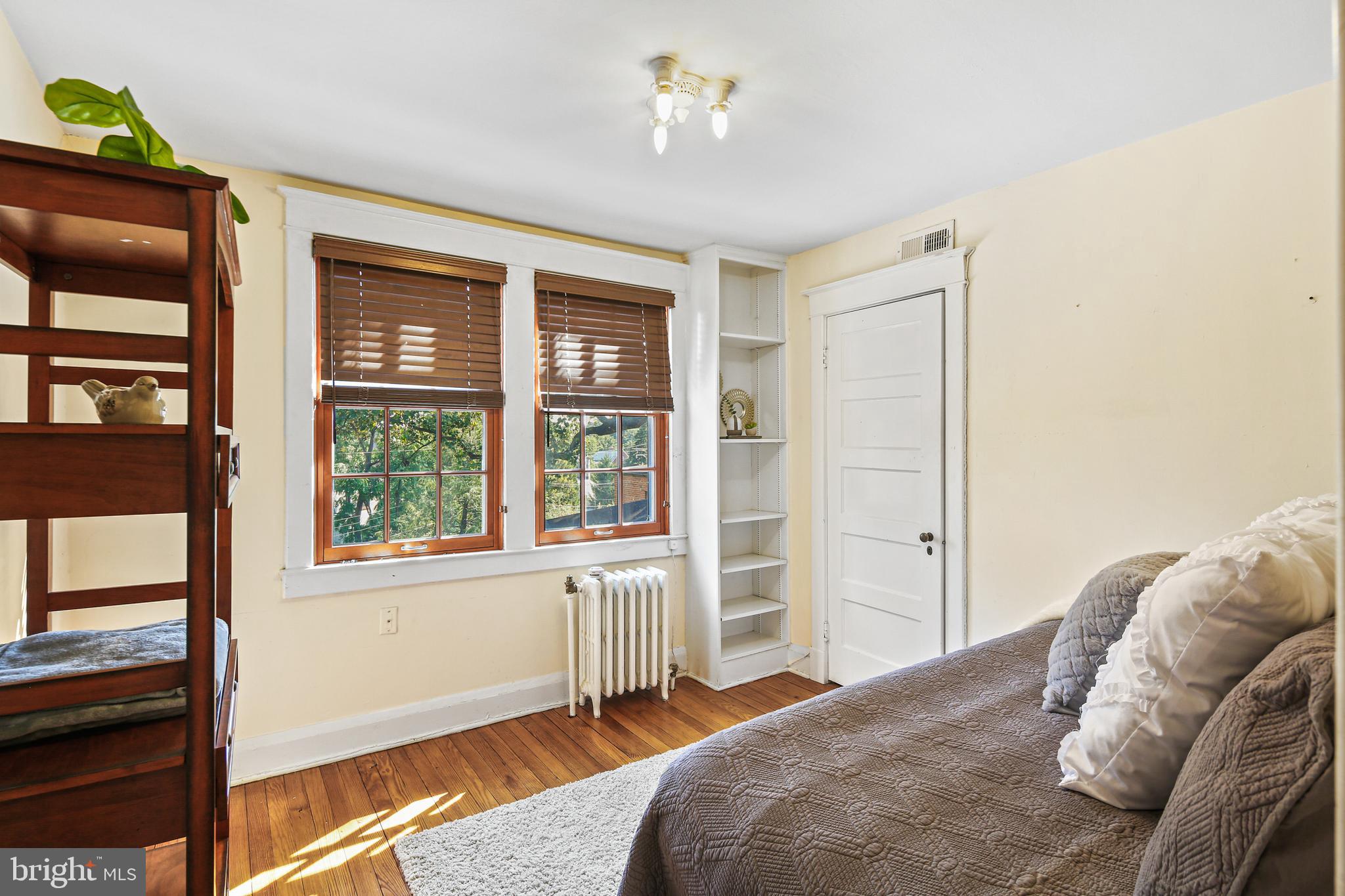 TUSCANY-CANTERBURY - Residential