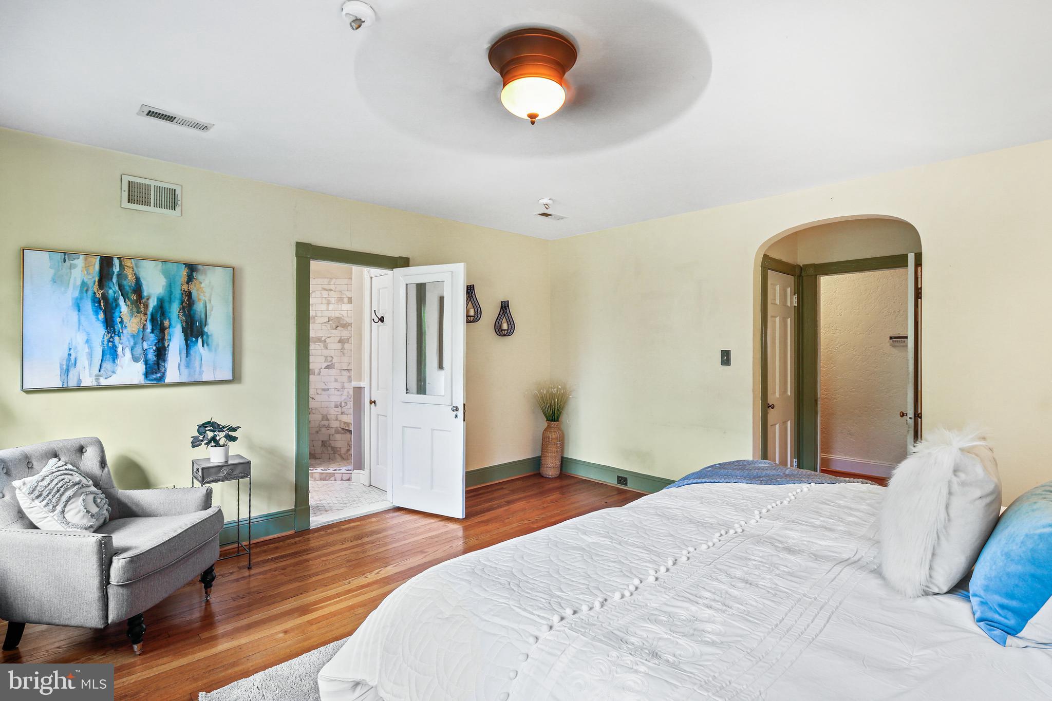 TUSCANY-CANTERBURY - Residential