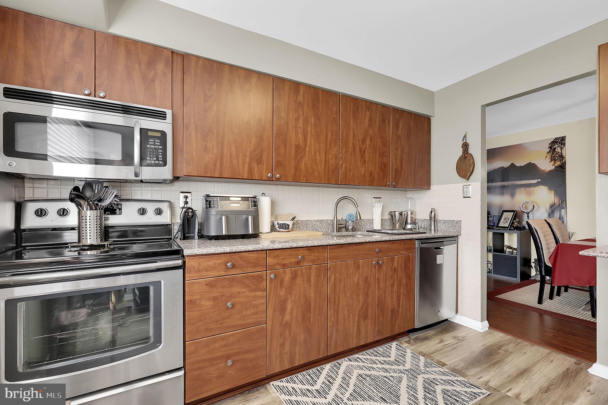 KENWOOD GARDENS - Residential