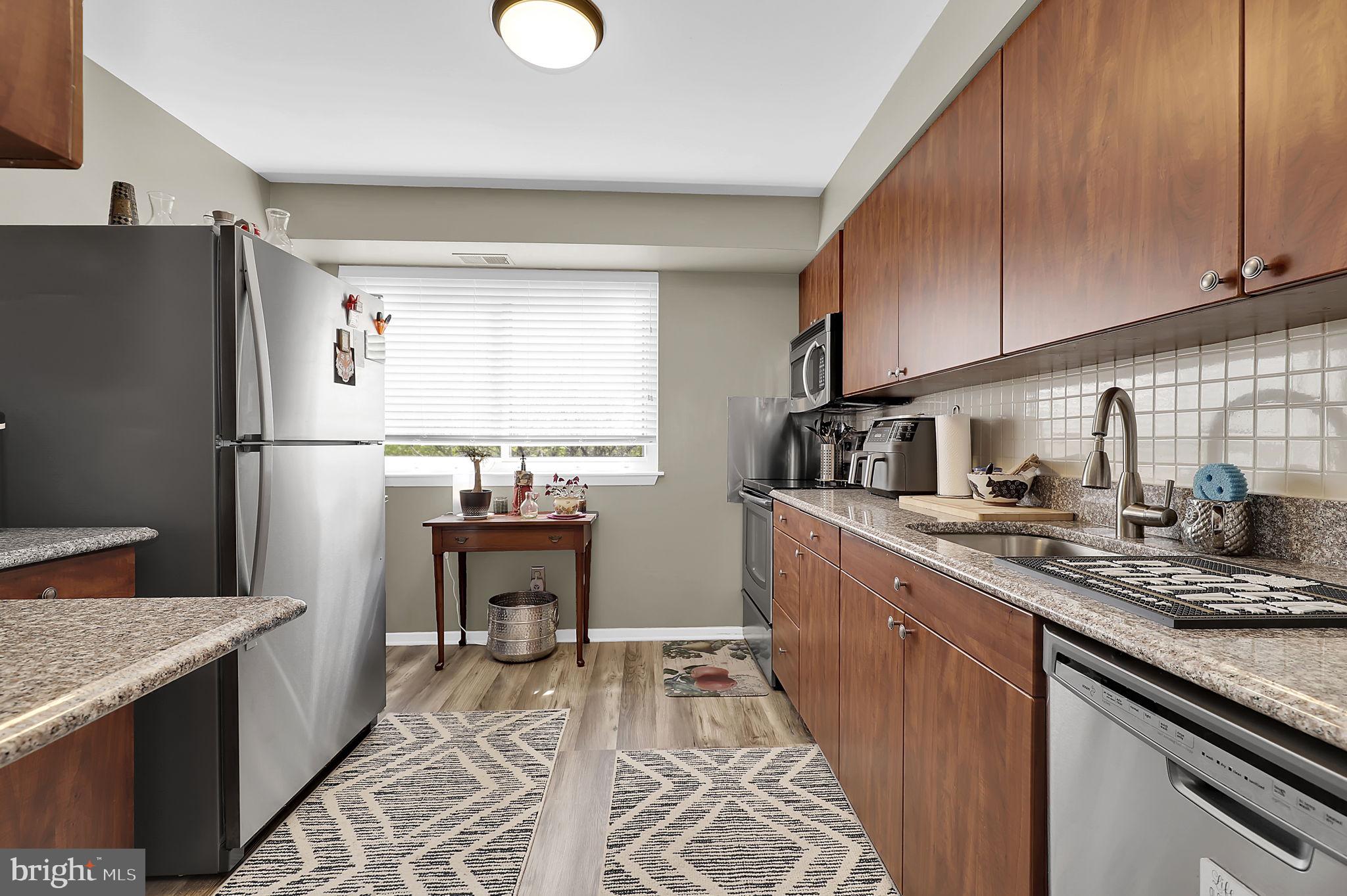 KENWOOD GARDENS - Residential