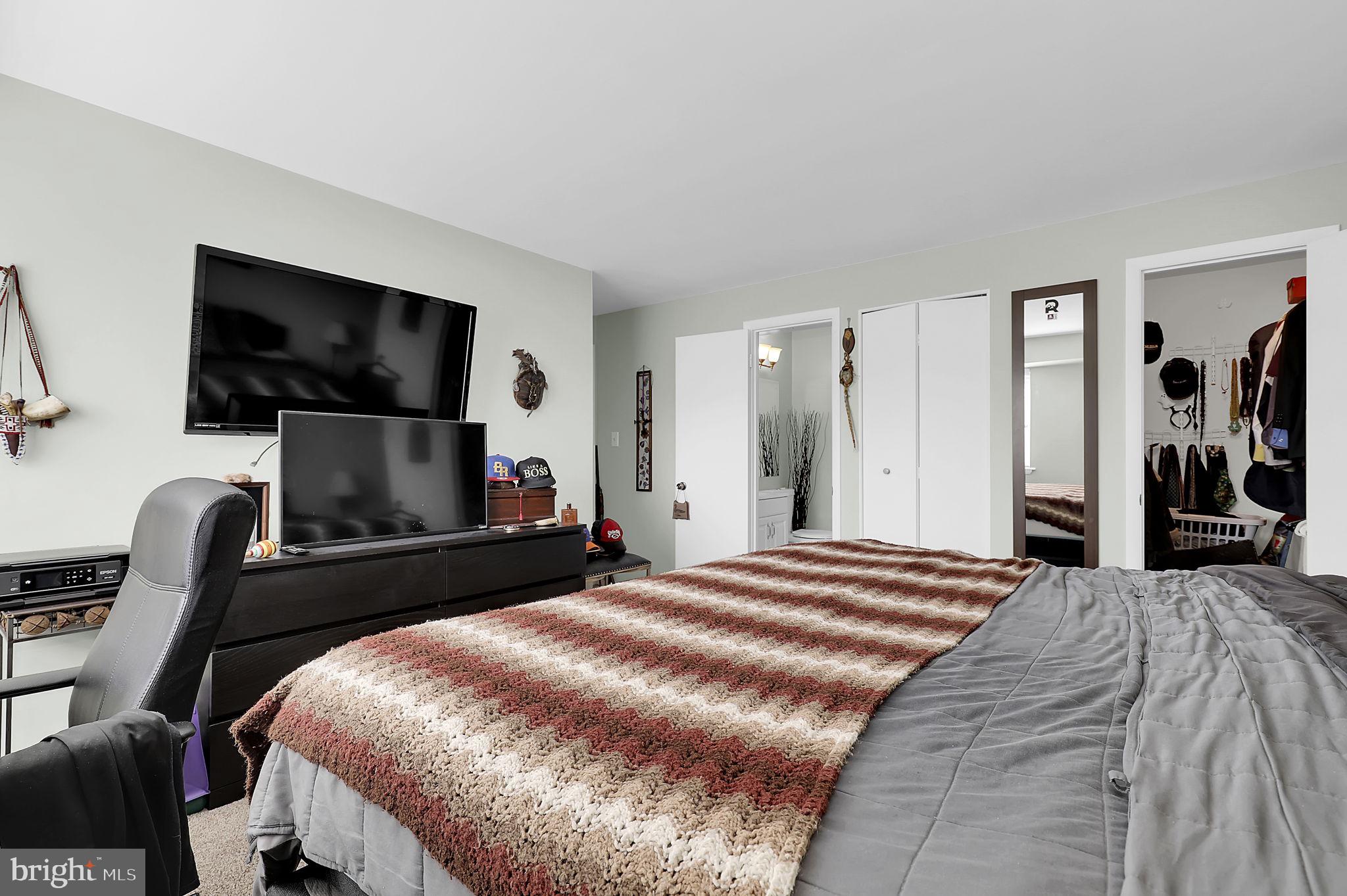 KENWOOD GARDENS - Residential