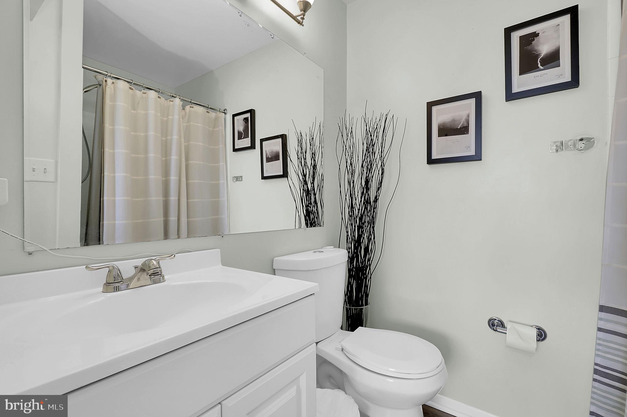 KENWOOD GARDENS - Residential