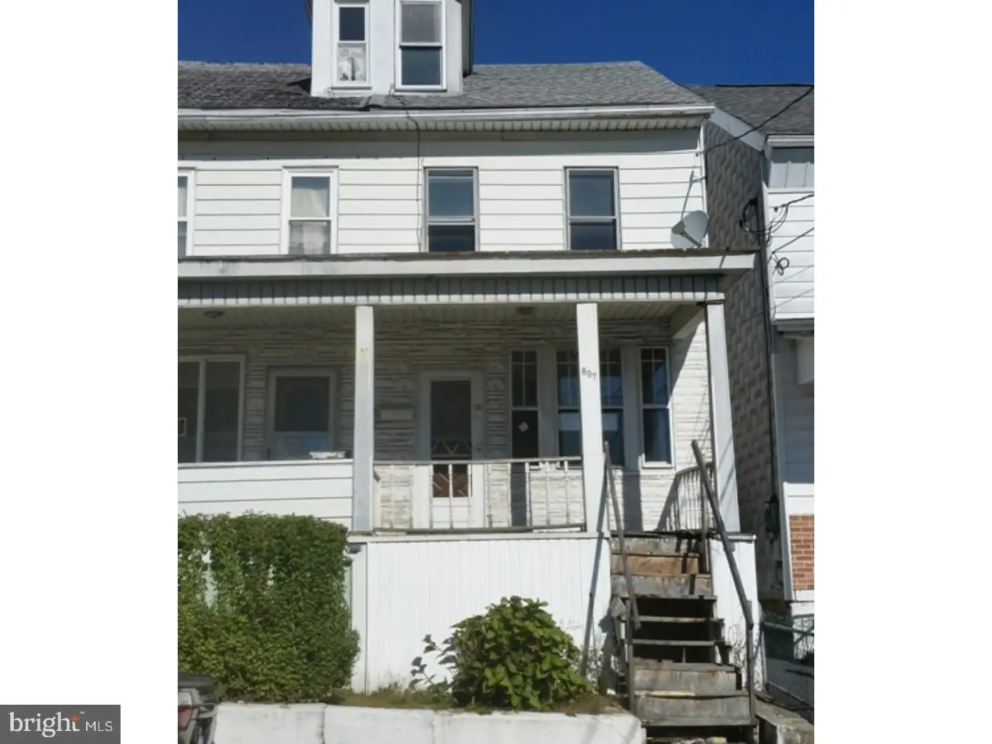 897 W Coal Street, Shenandoah, PA 17976